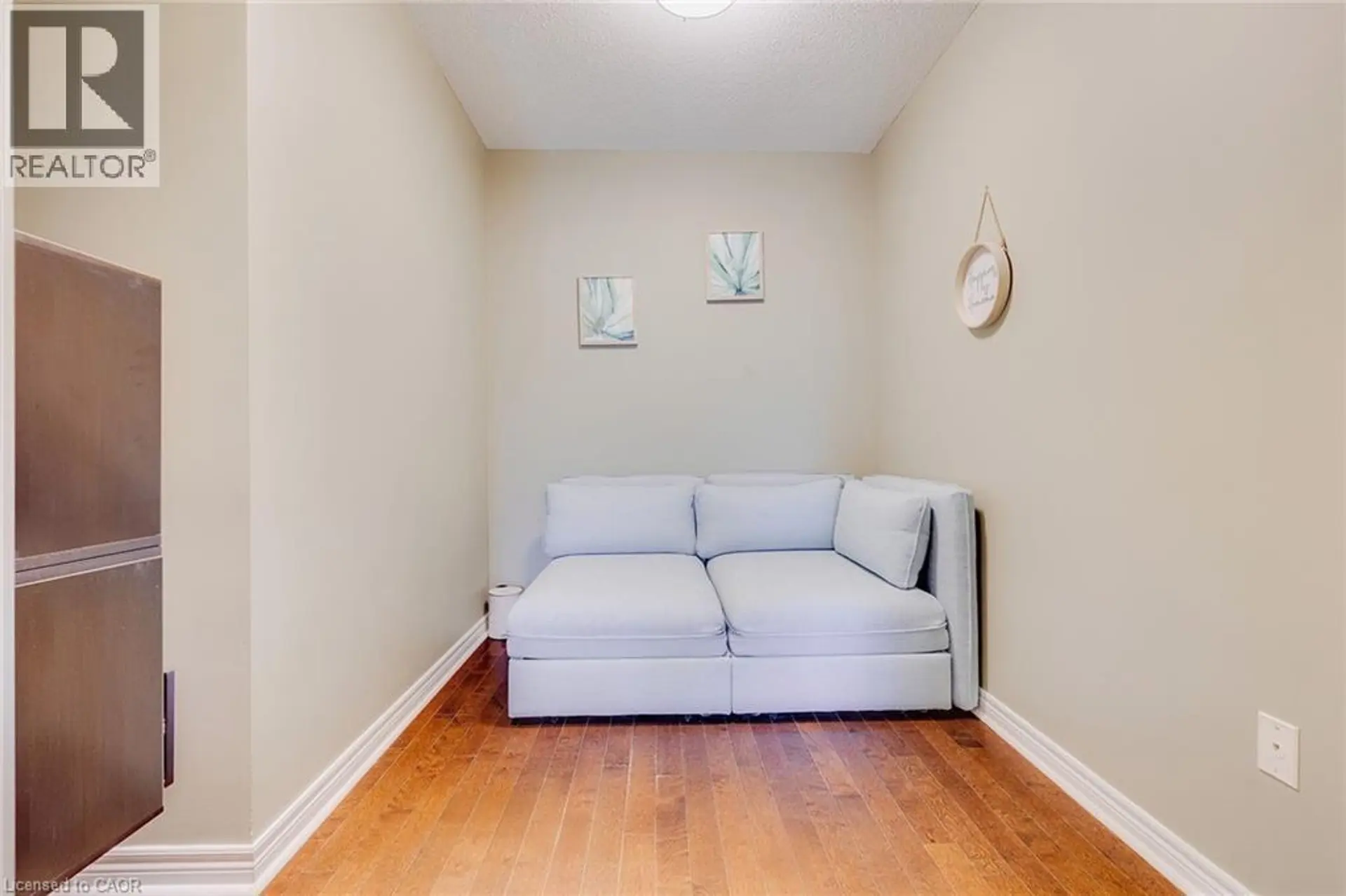 #403 255 KEATS Way - Image 16
