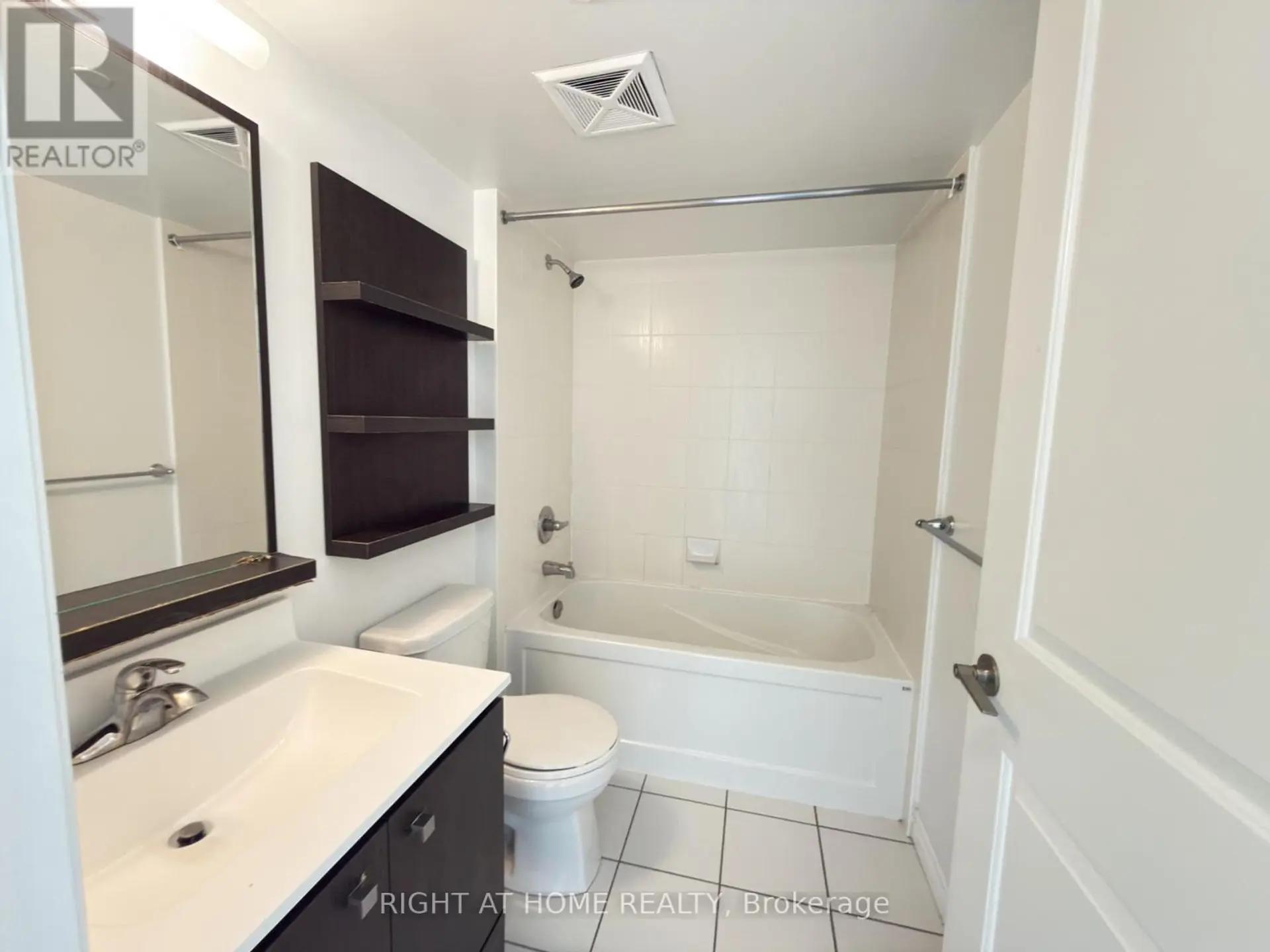 #2803 275 YORKLAND ROAD - Image 16