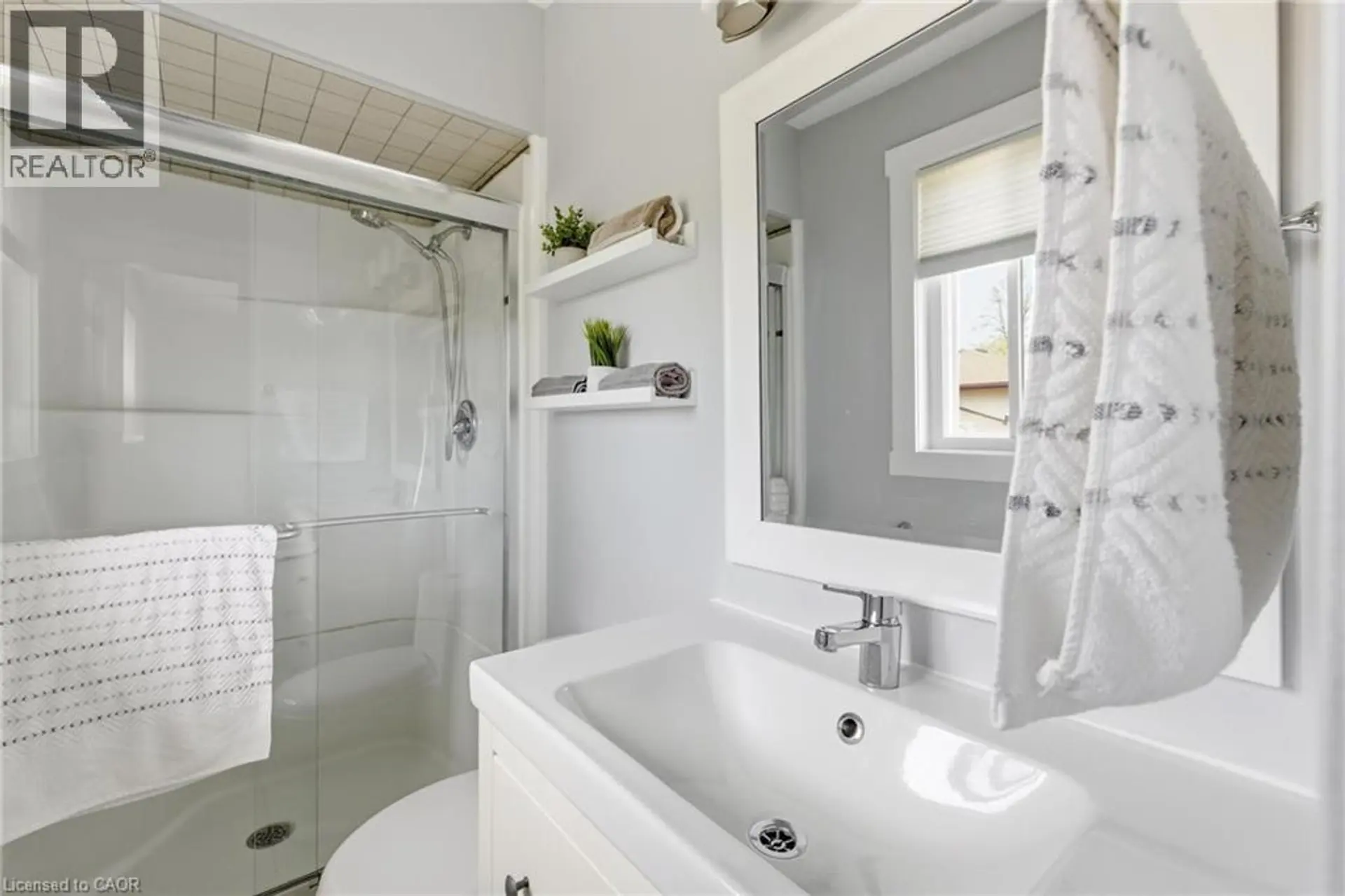 25 GREENOCK Drive - Image 12