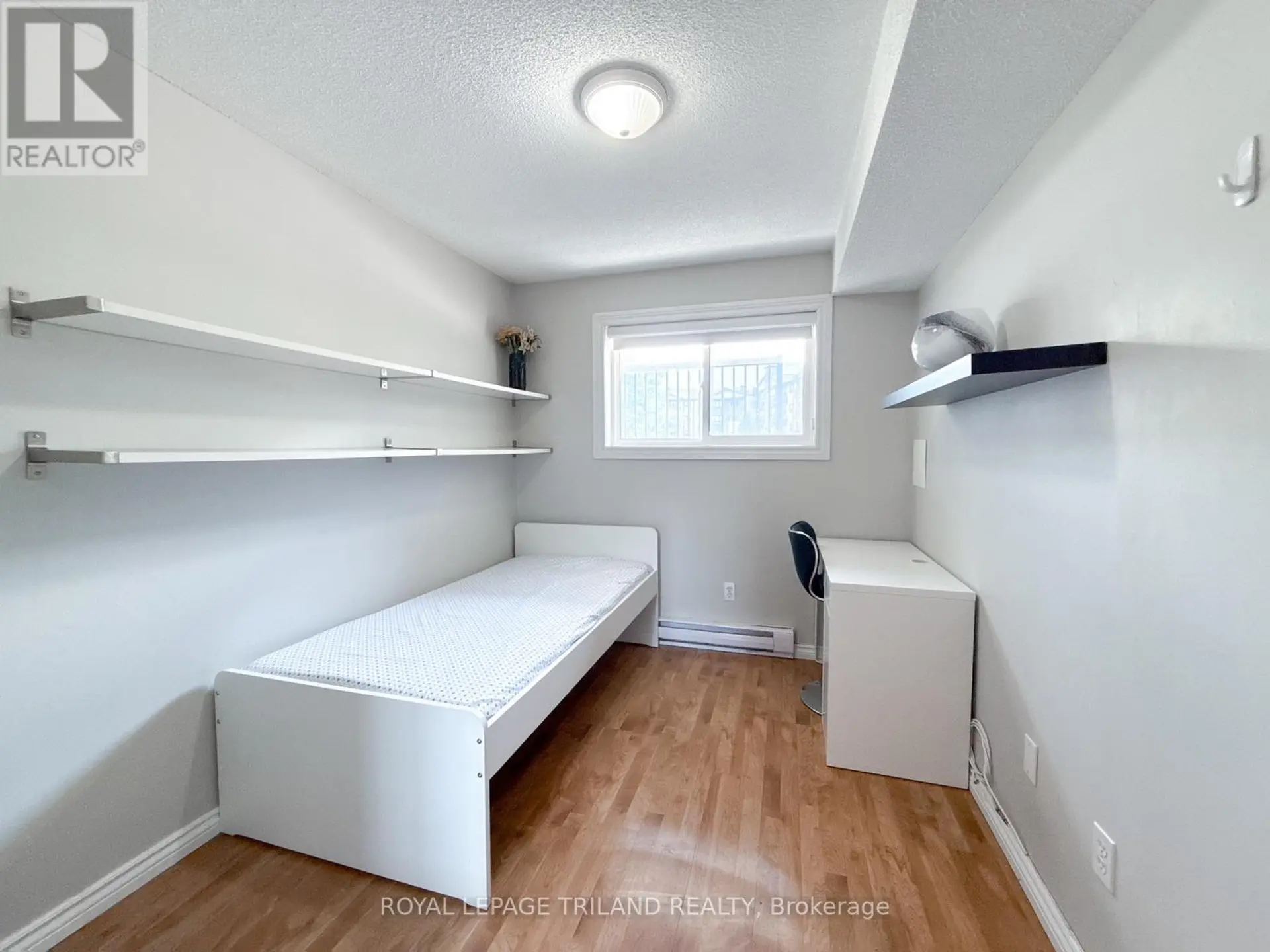 #110 5 JACKSWAY CRESCENT - Image 8