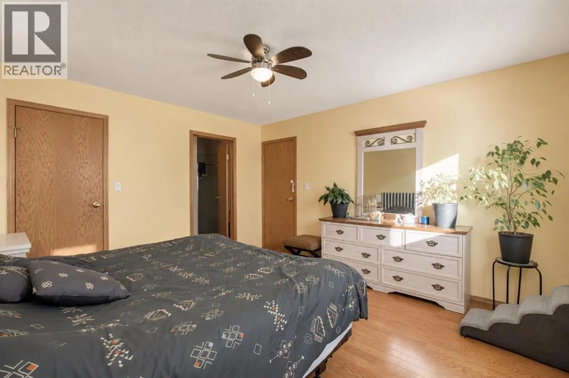 9110 107 Avenue - Image 8