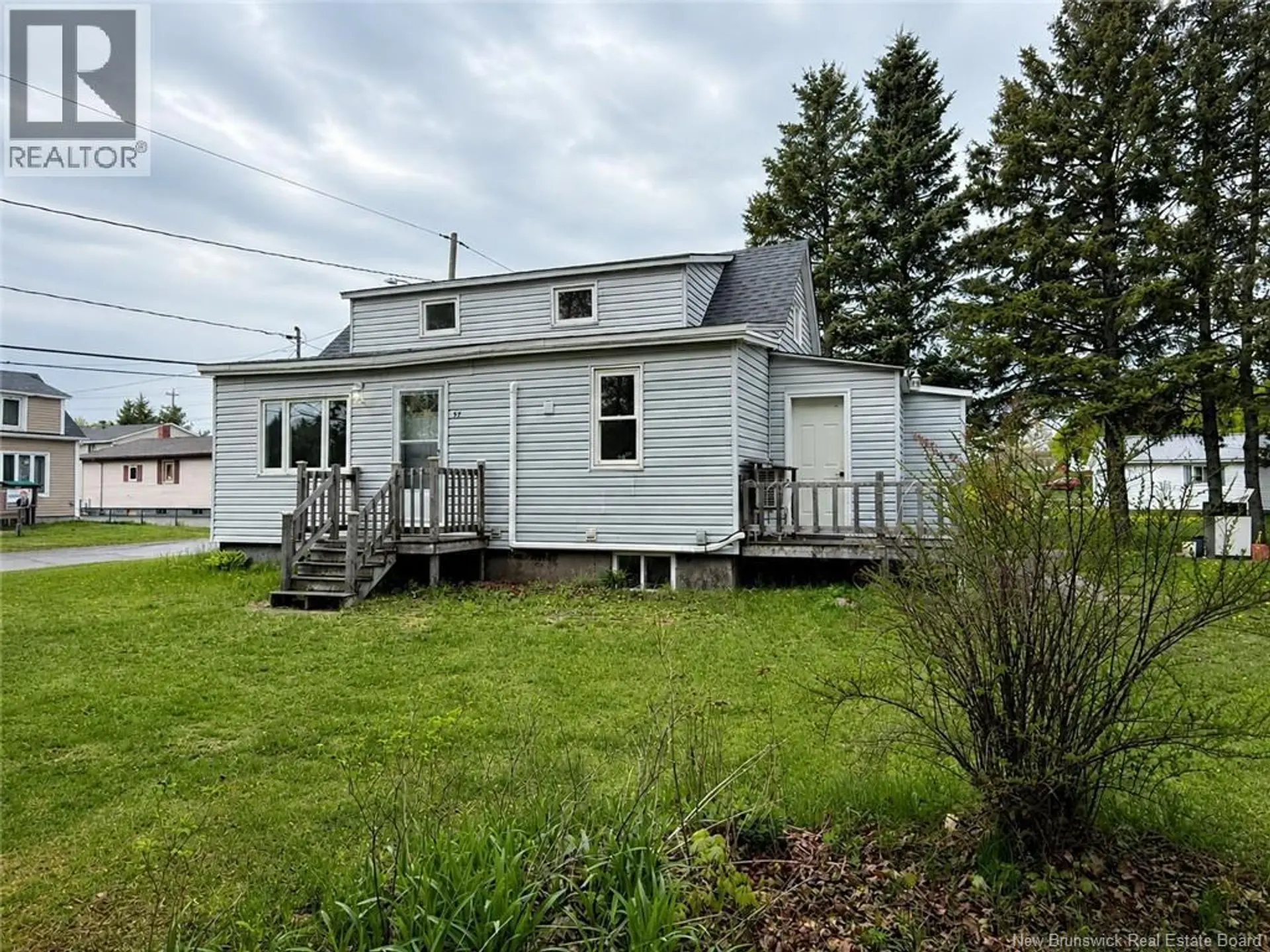 37 St-Jean Baptiste Street - Image 1