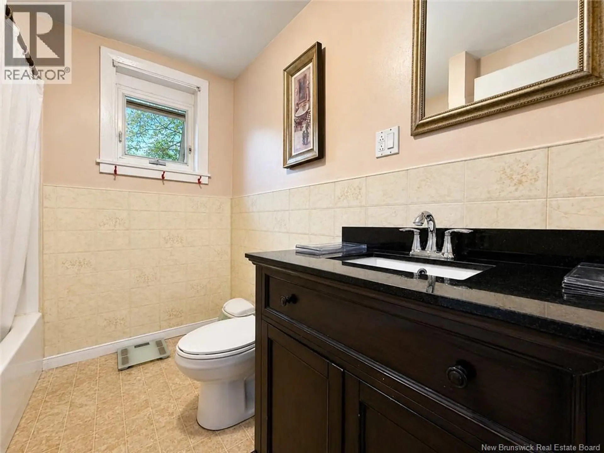 37 St-Jean Baptiste Street - Image 12