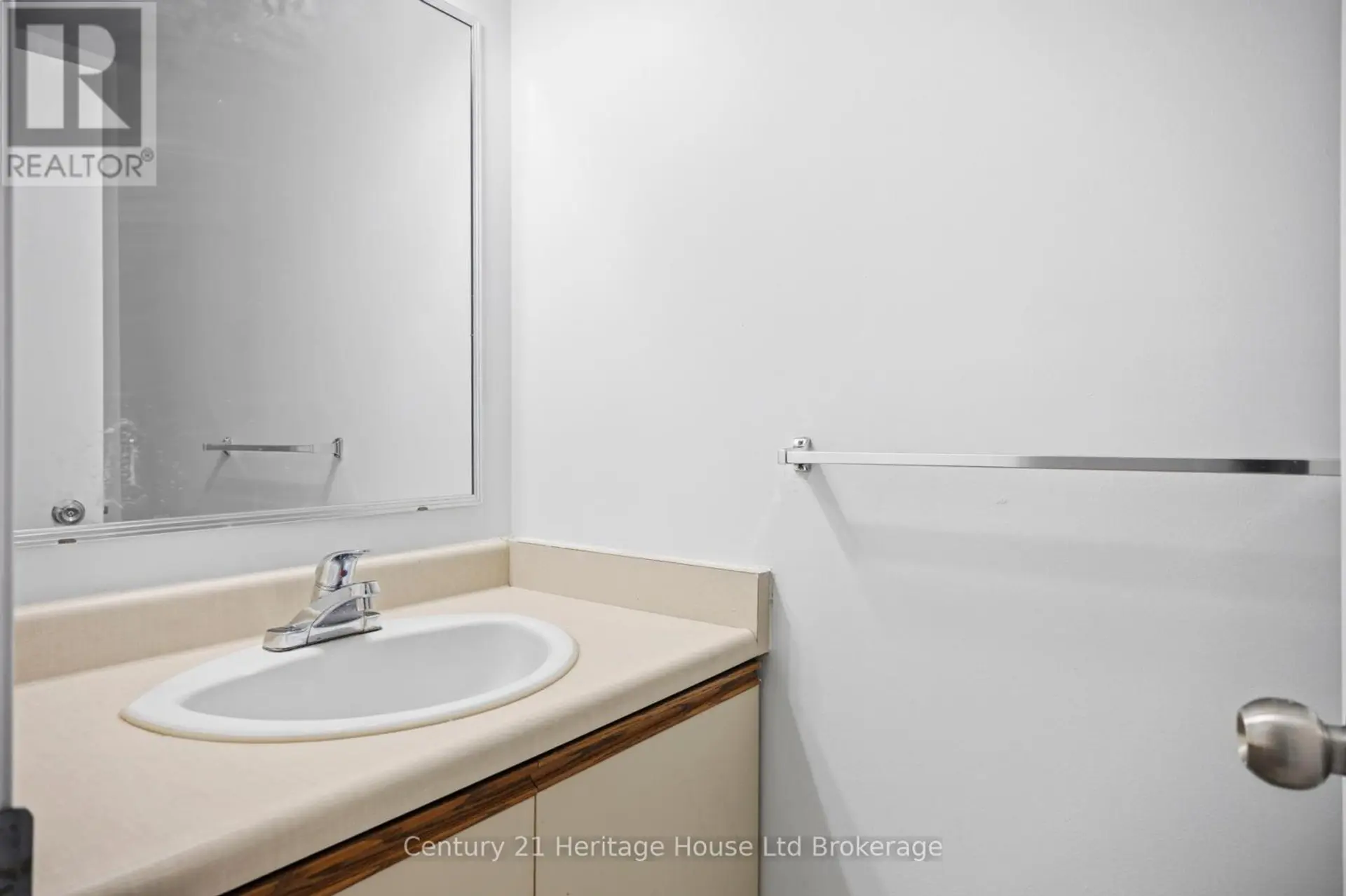 728 NORWOOD AVENUE - Image 7