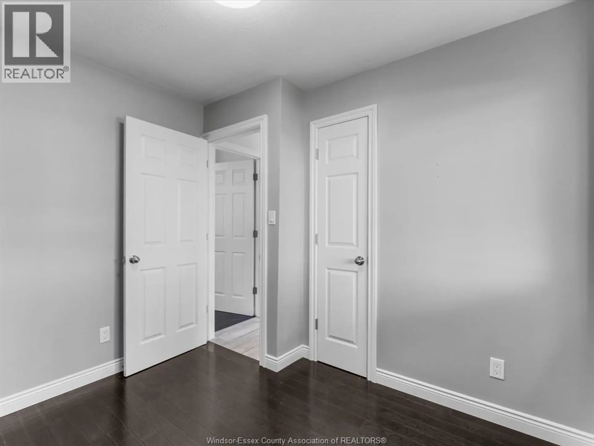 8650 Malden ROAD - Image 11