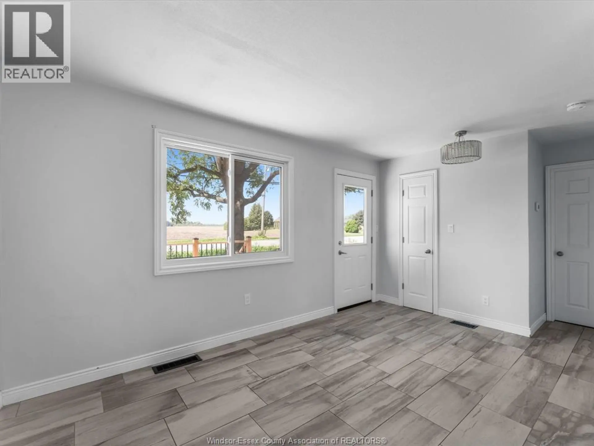 8650 Malden ROAD - Image 5