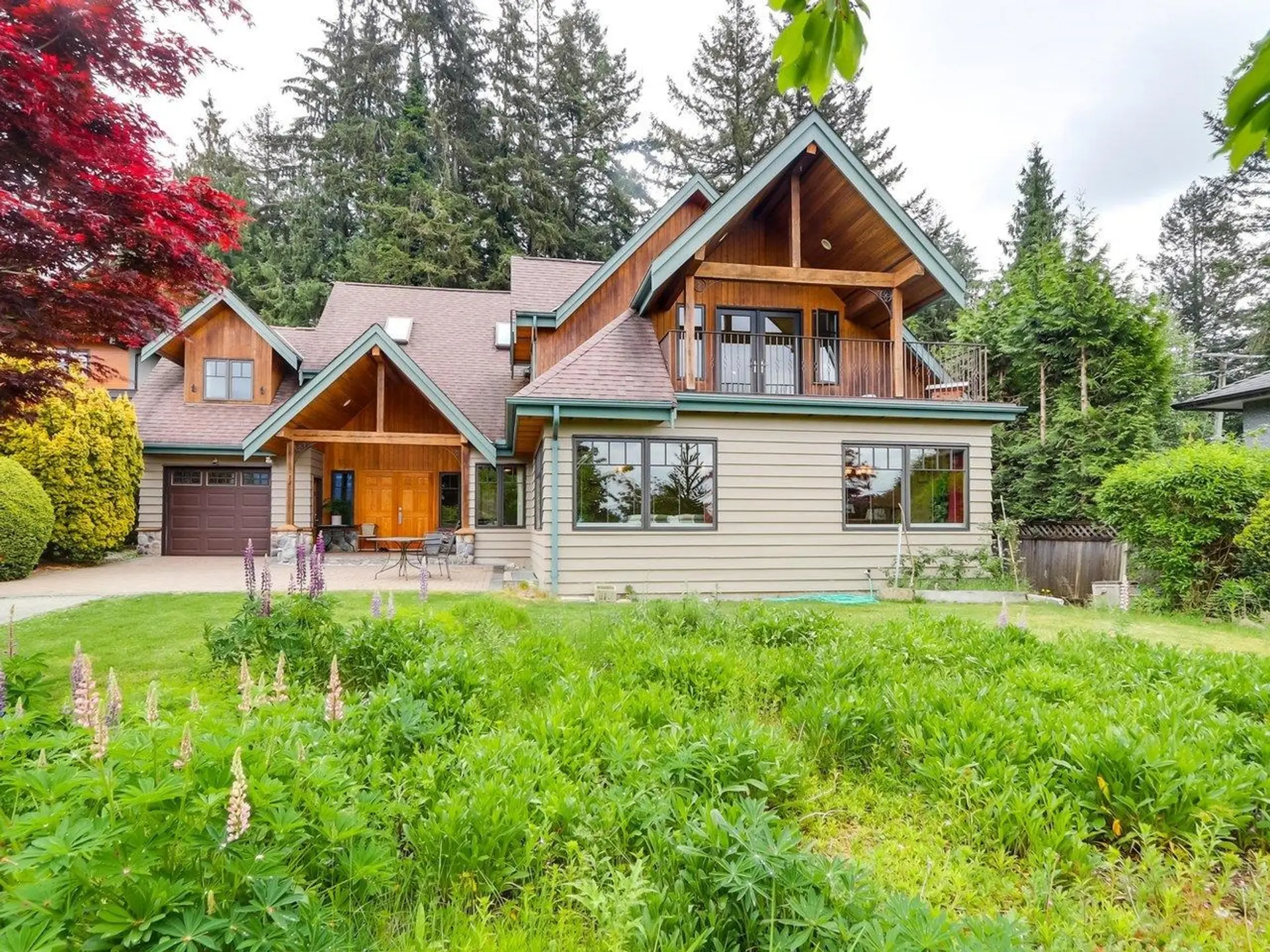 Property at 4072 Skyline Drive, North Vancouver, BC