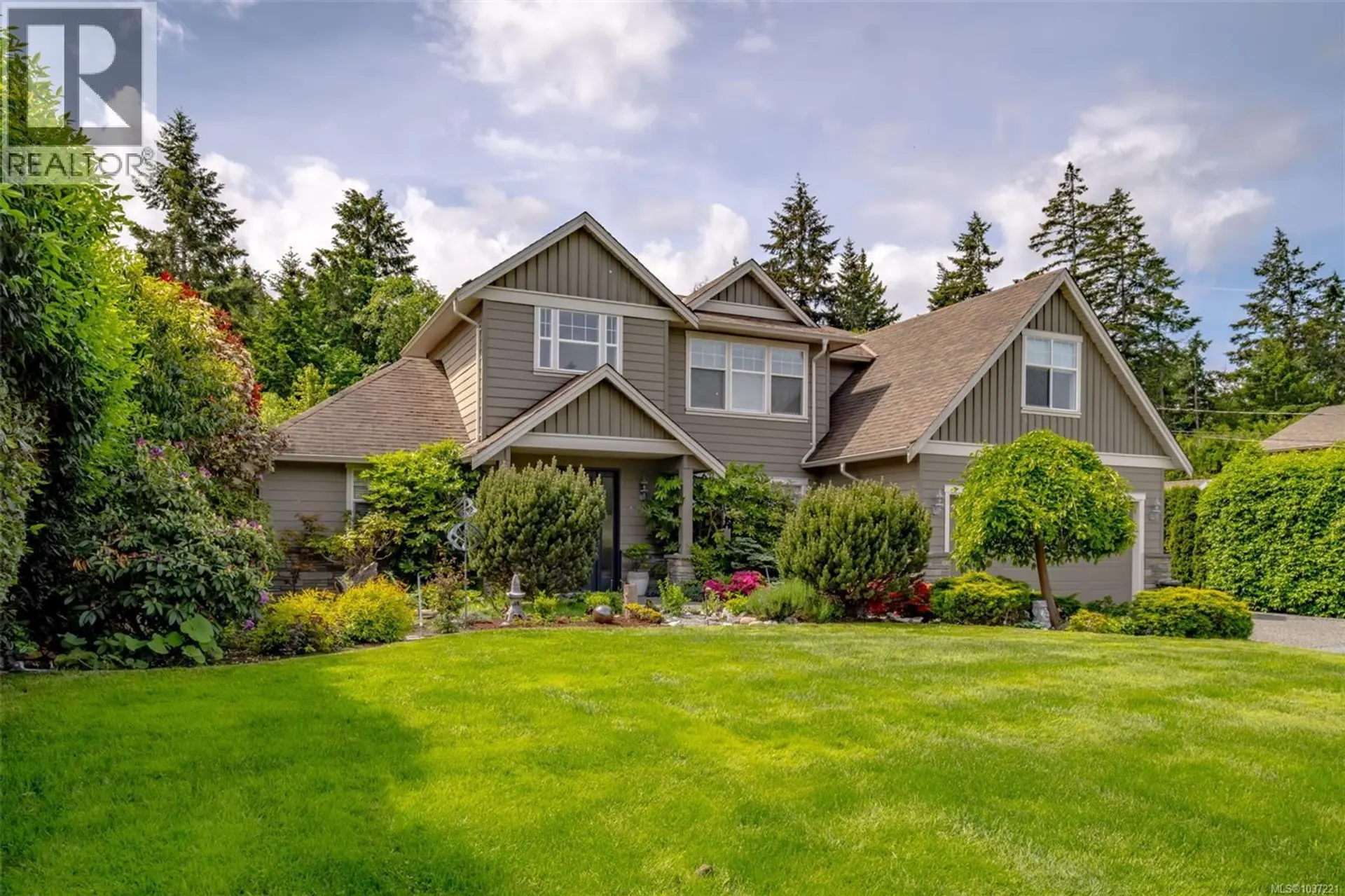 Property at 7739 Clark Dr, Lantzville, BC