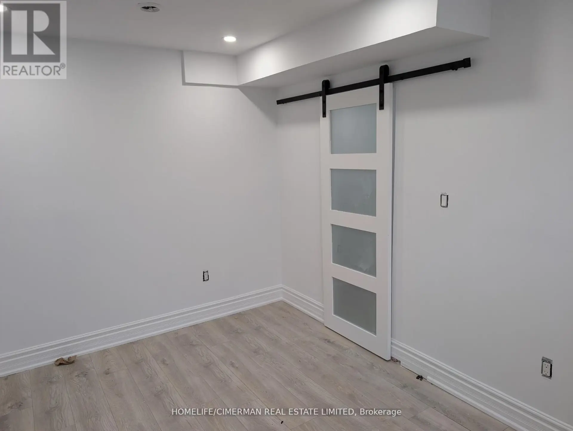 361 BIRCHMOUNT ROAD - Image 14