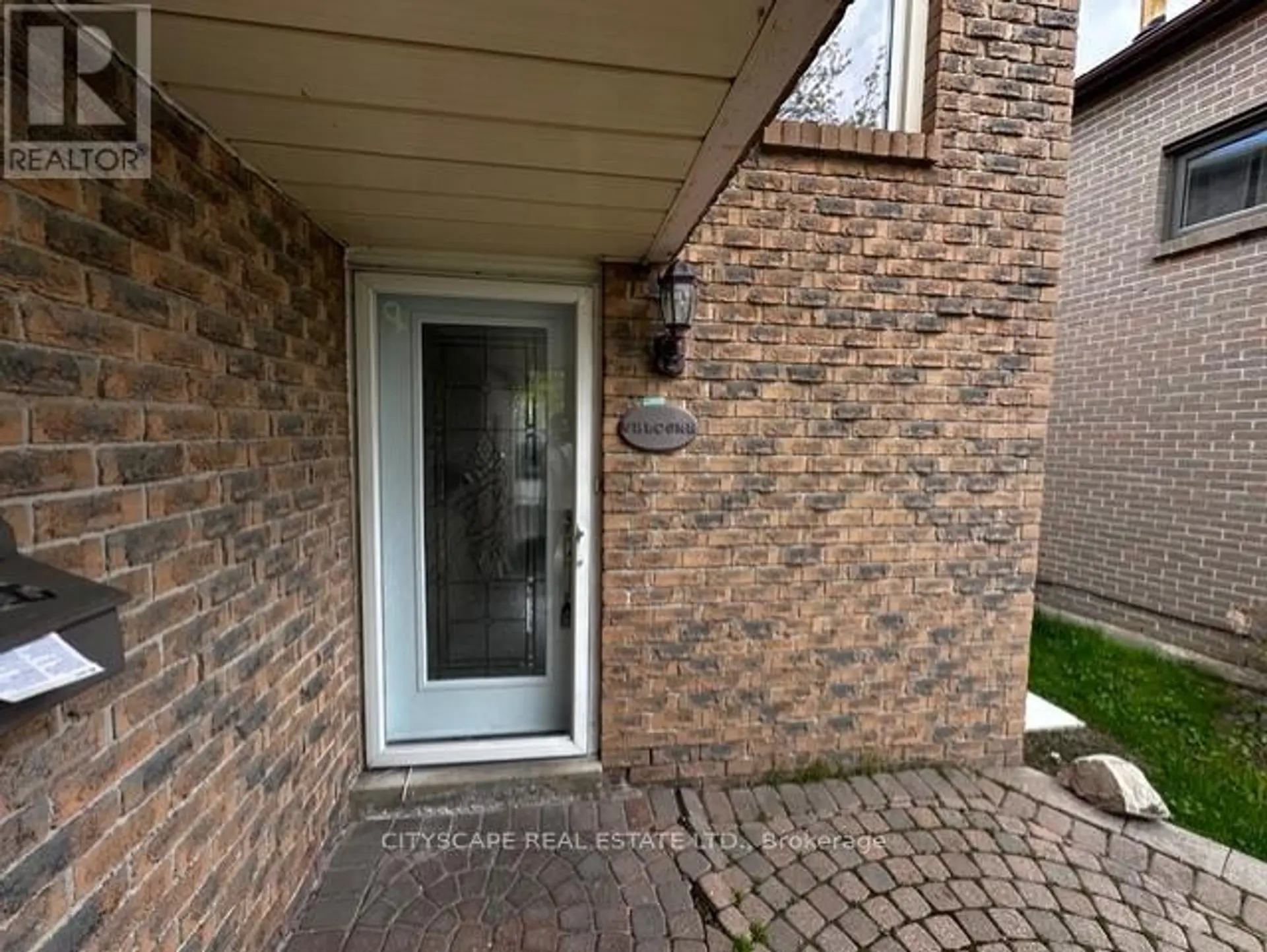 82 CHATFIELD DRIVE - Image 4