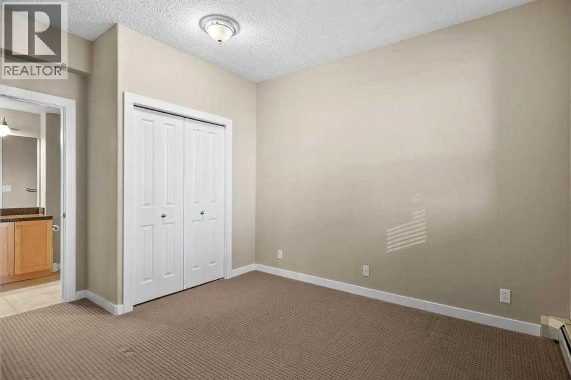 #411 1053 10 Street SW - Image 13