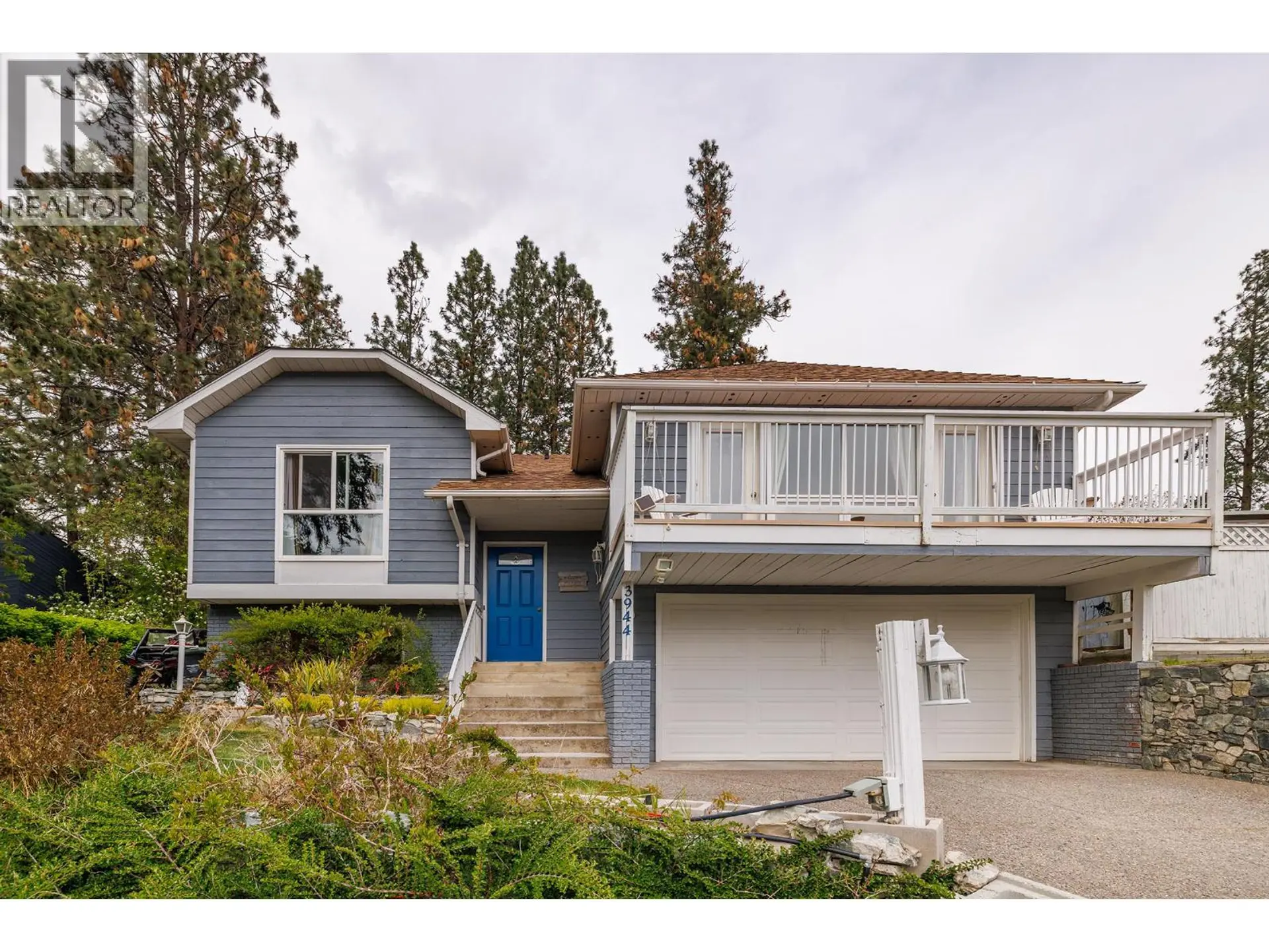 Property at 3944 Trepanier Heights Avenue, Peachland, BC