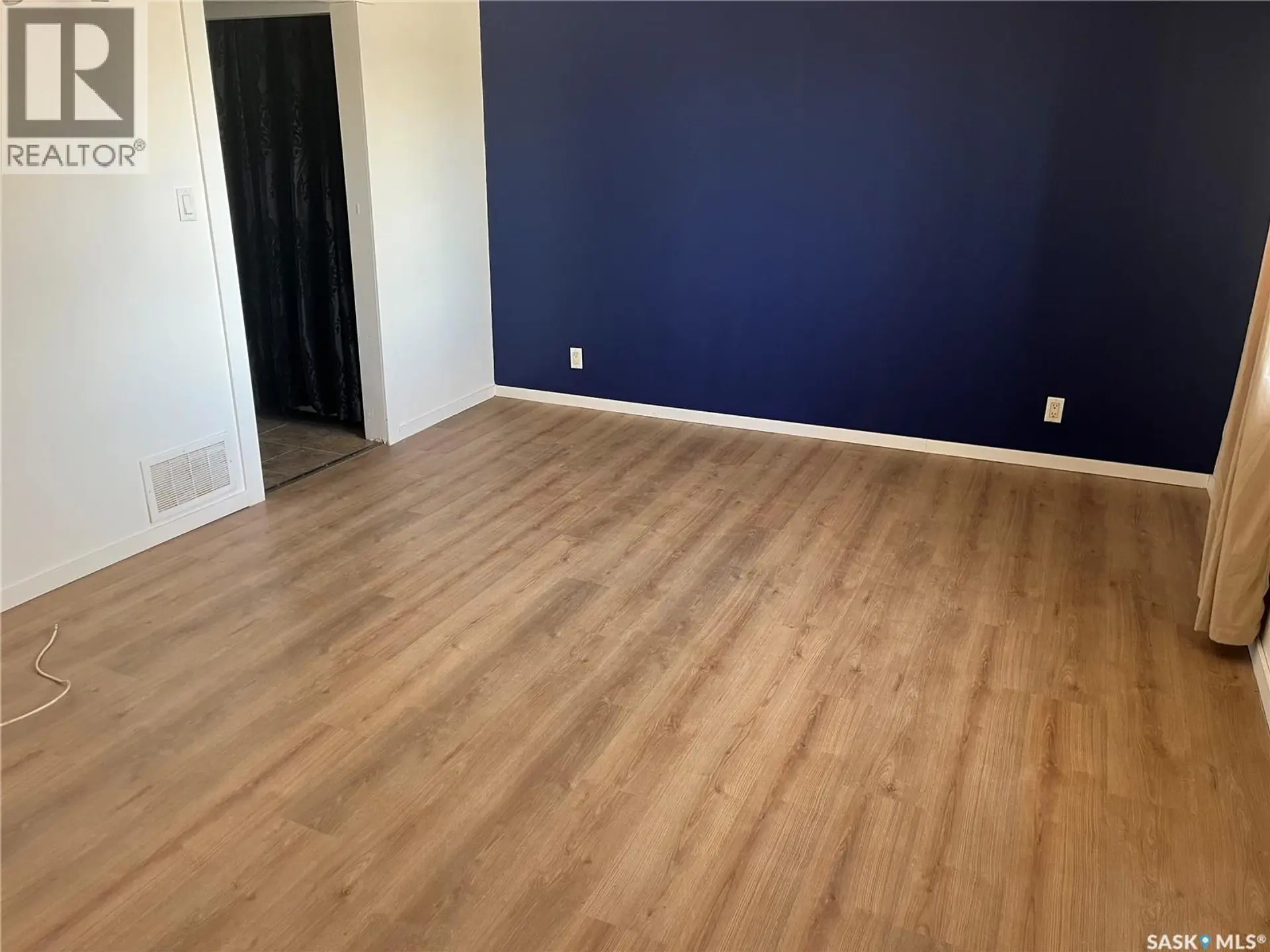 5009 8TH AVENUE - Image 3