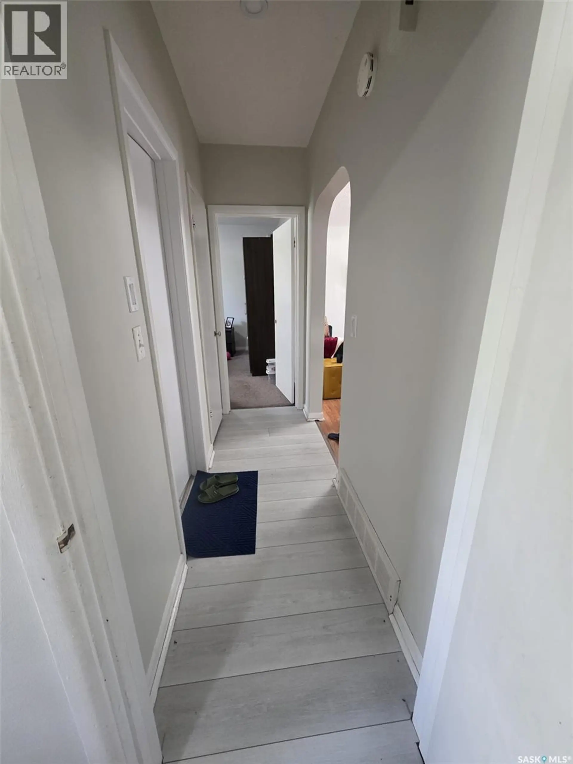 1116 Cumberland AVENUE S - Image 7