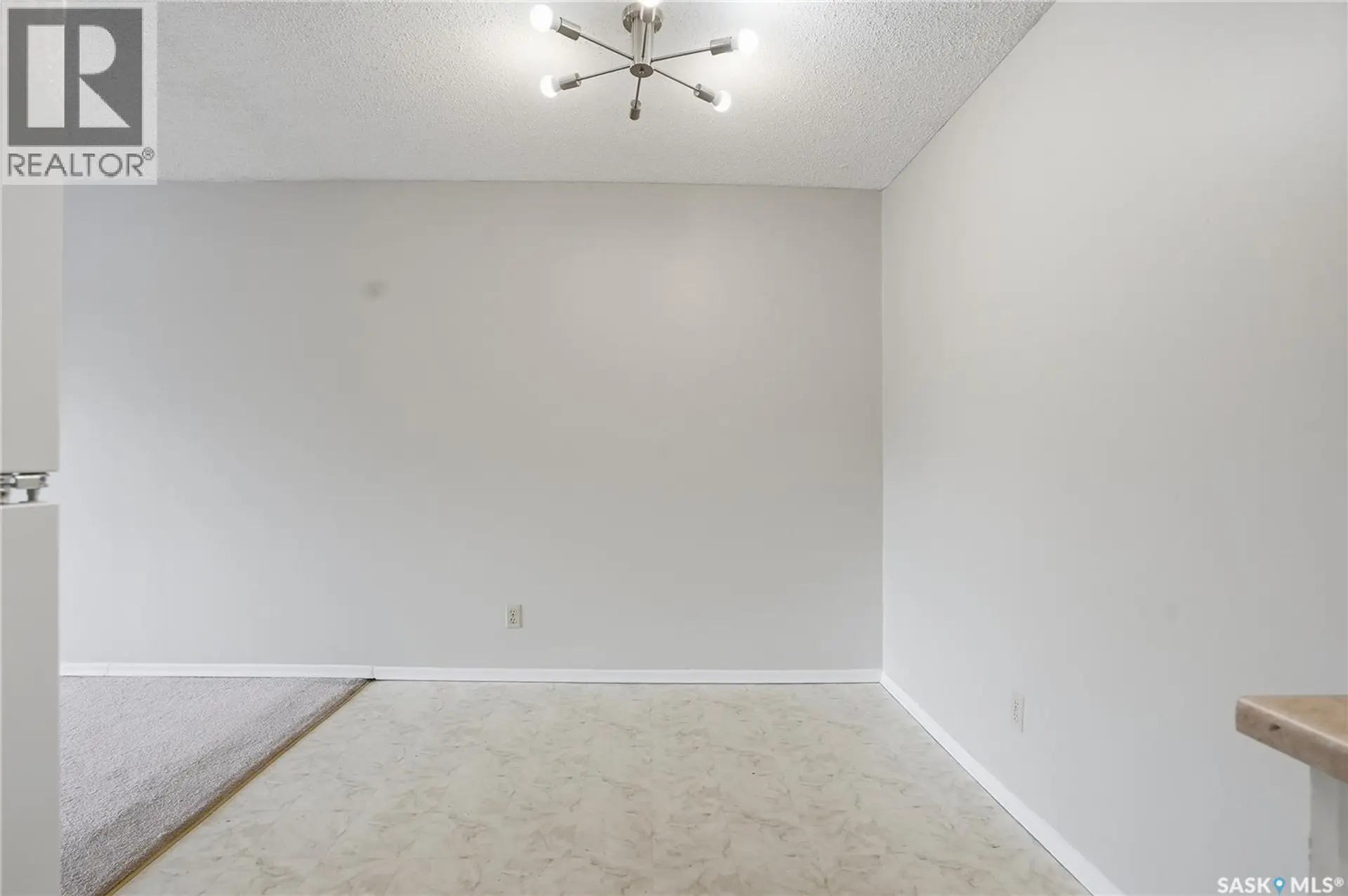 #34 4219 Degeer STREET - Image 4