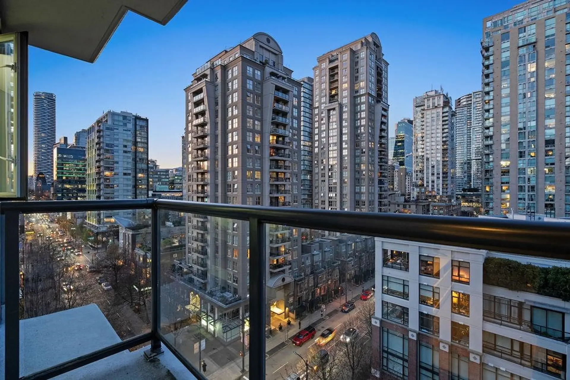 Property at #1103 1010 Richards Street, Vancouver, BC