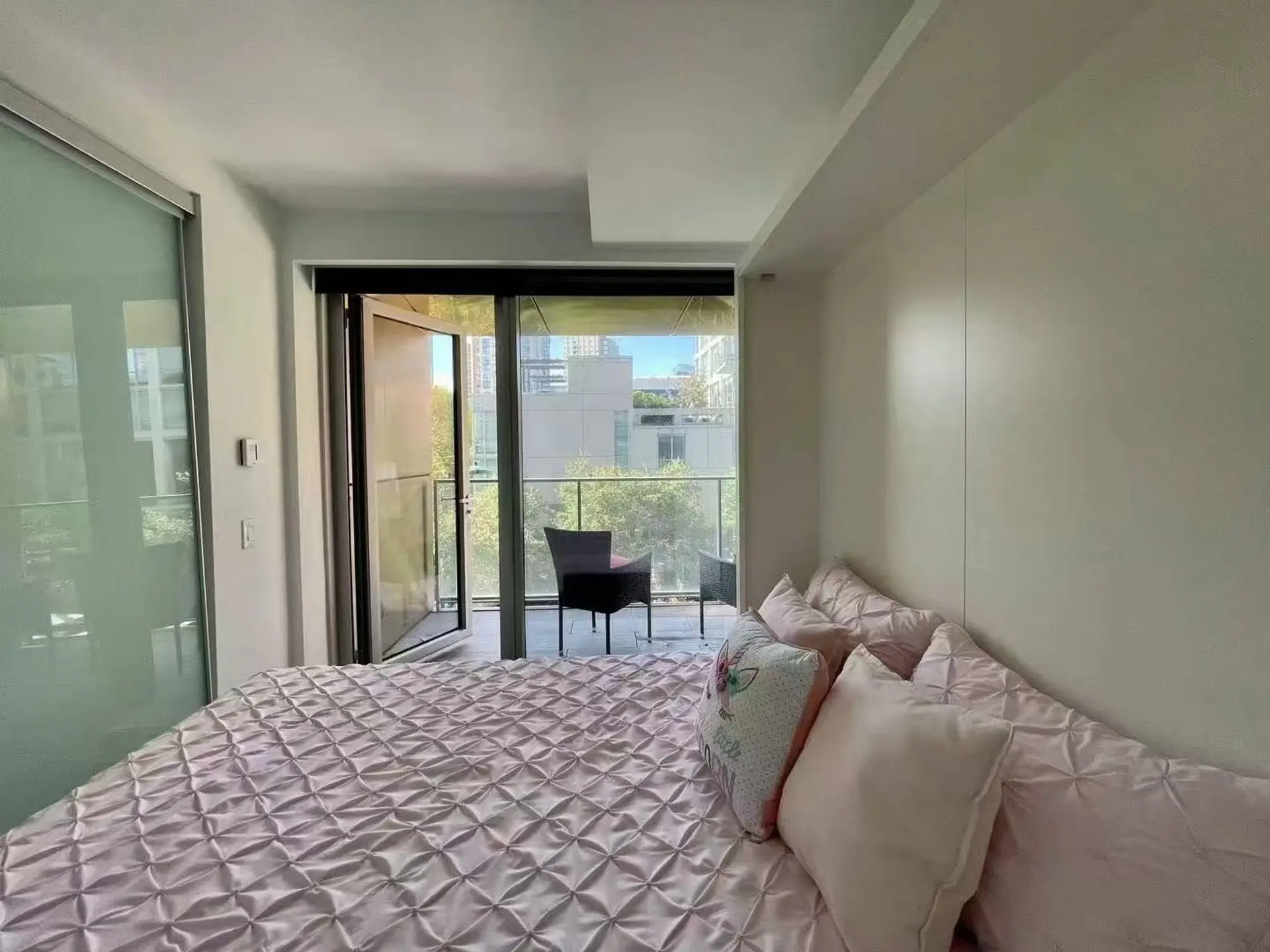 #503 1480 Howe Street - Image 5