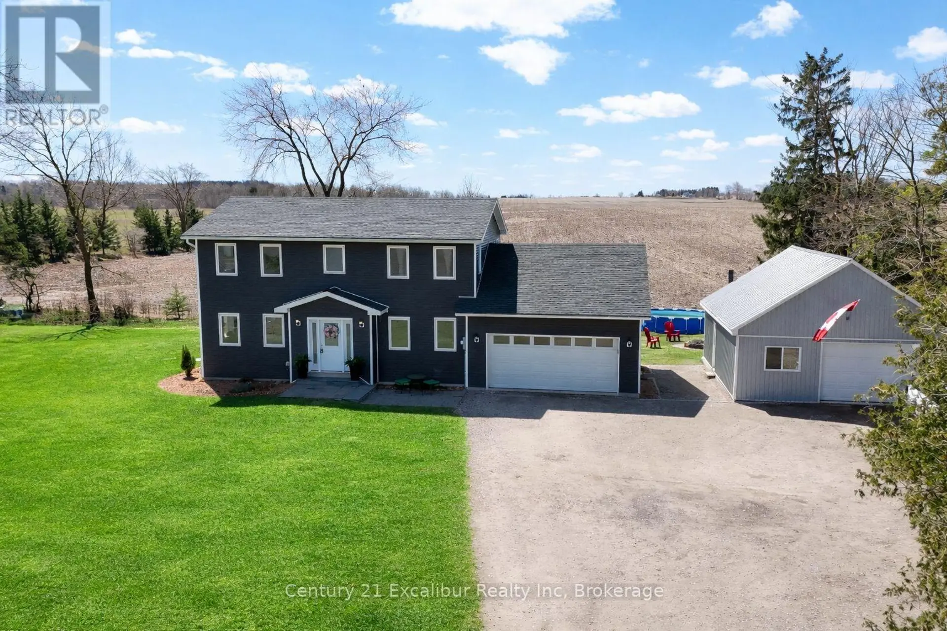 7104 SIXTH LINE ROAD W - Image 1