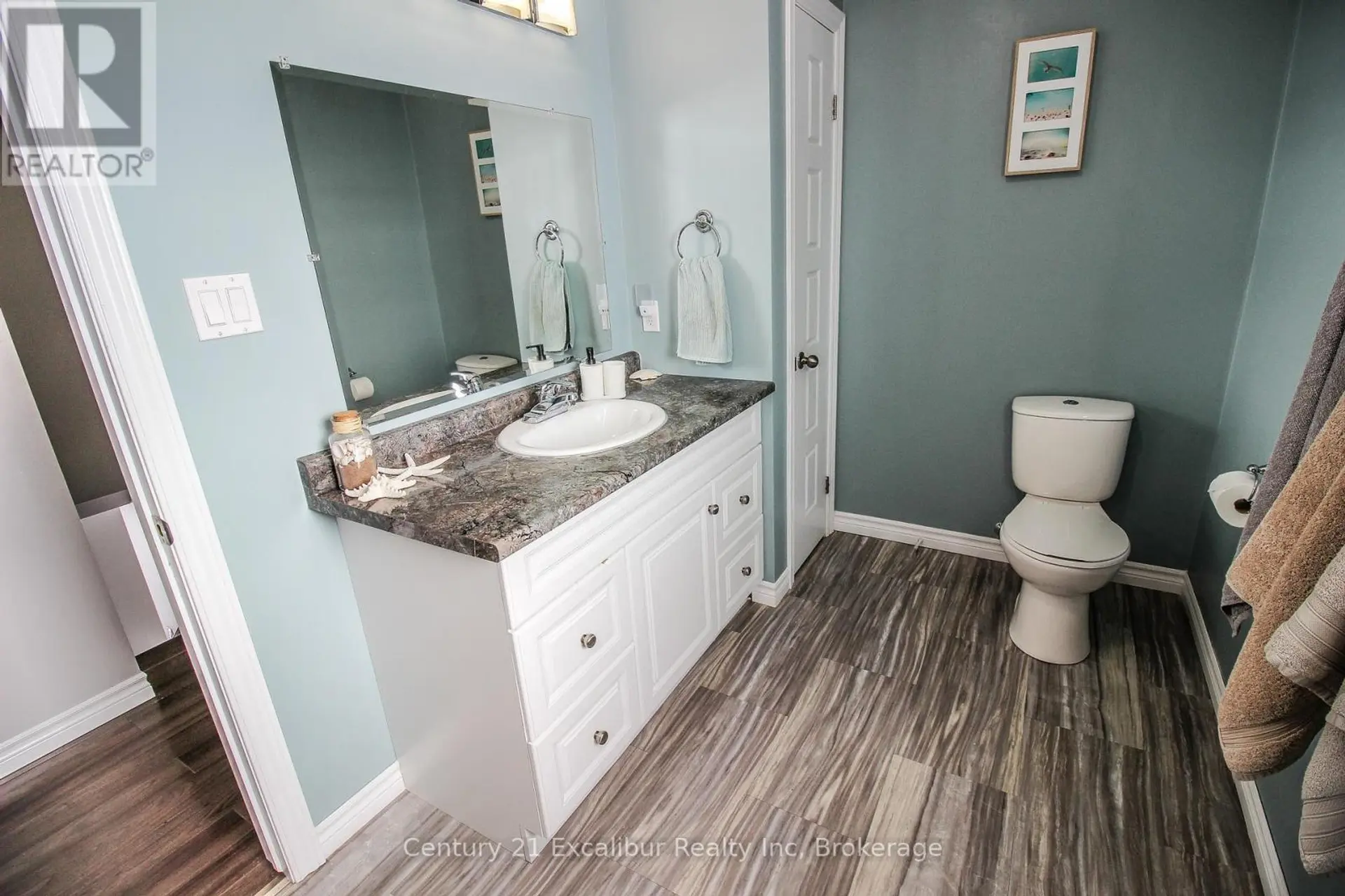 7104 SIXTH LINE ROAD W - Image 13