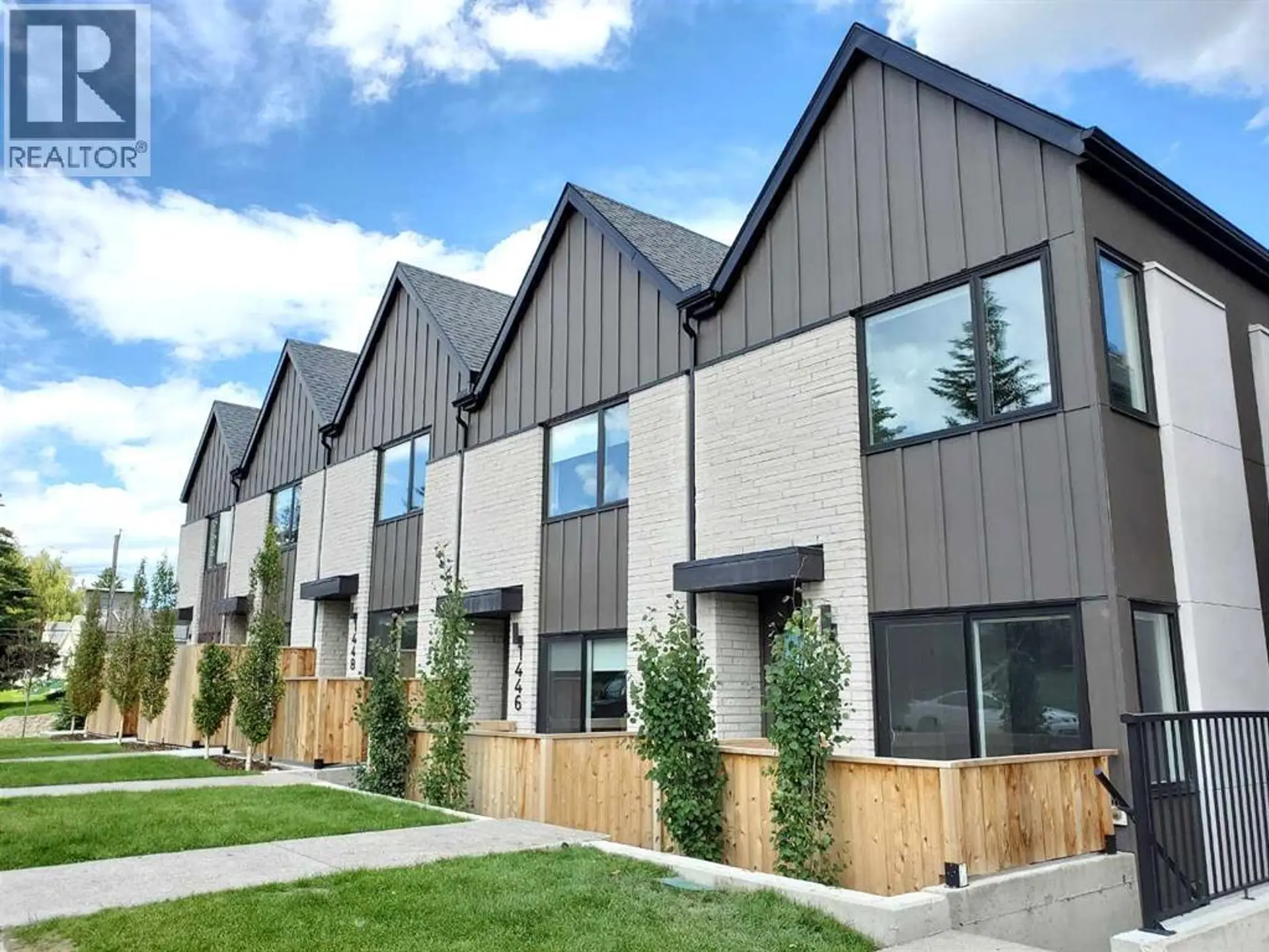 Property at 1426 23 Avenue NW, Calgary, AB
