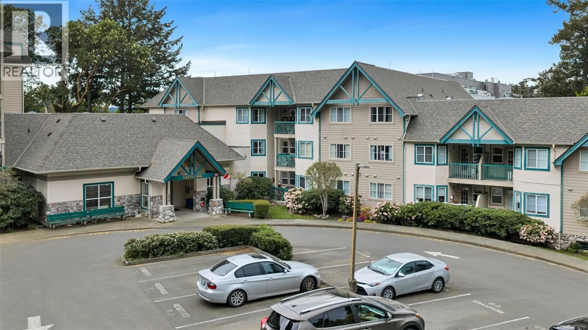 Property at #112 290 Island Hwy, View Royal, BC
