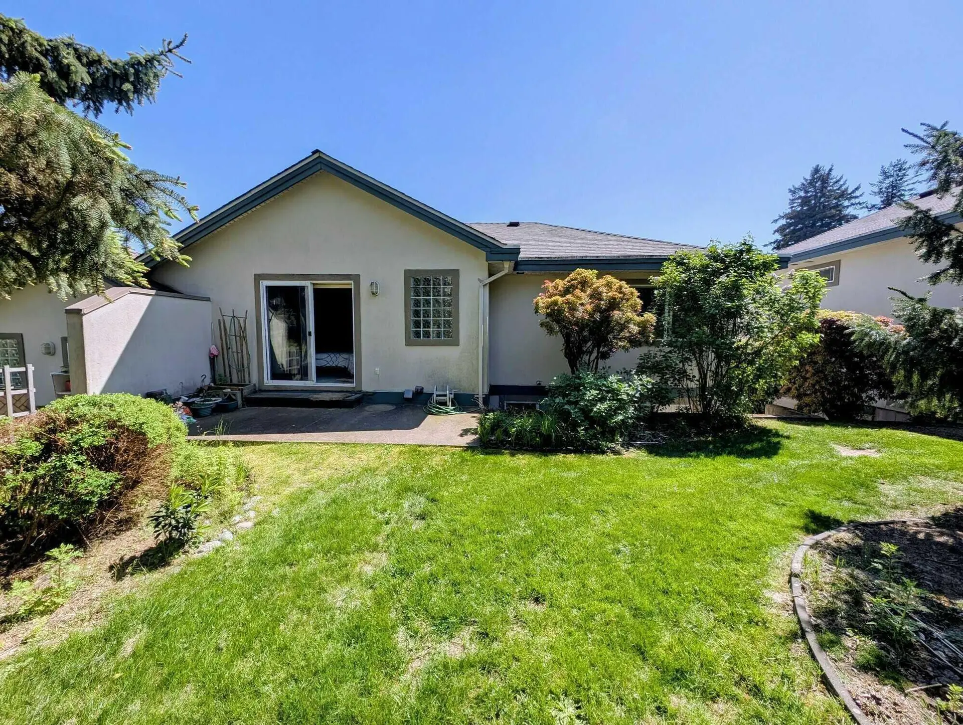 #8 8590 Sunrise Drive - Image 18