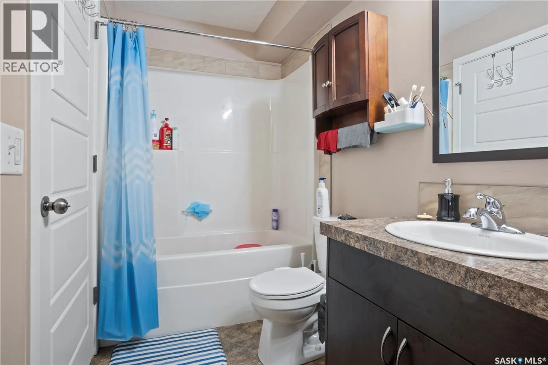 #82 5622 Gordon ROAD - Image 17