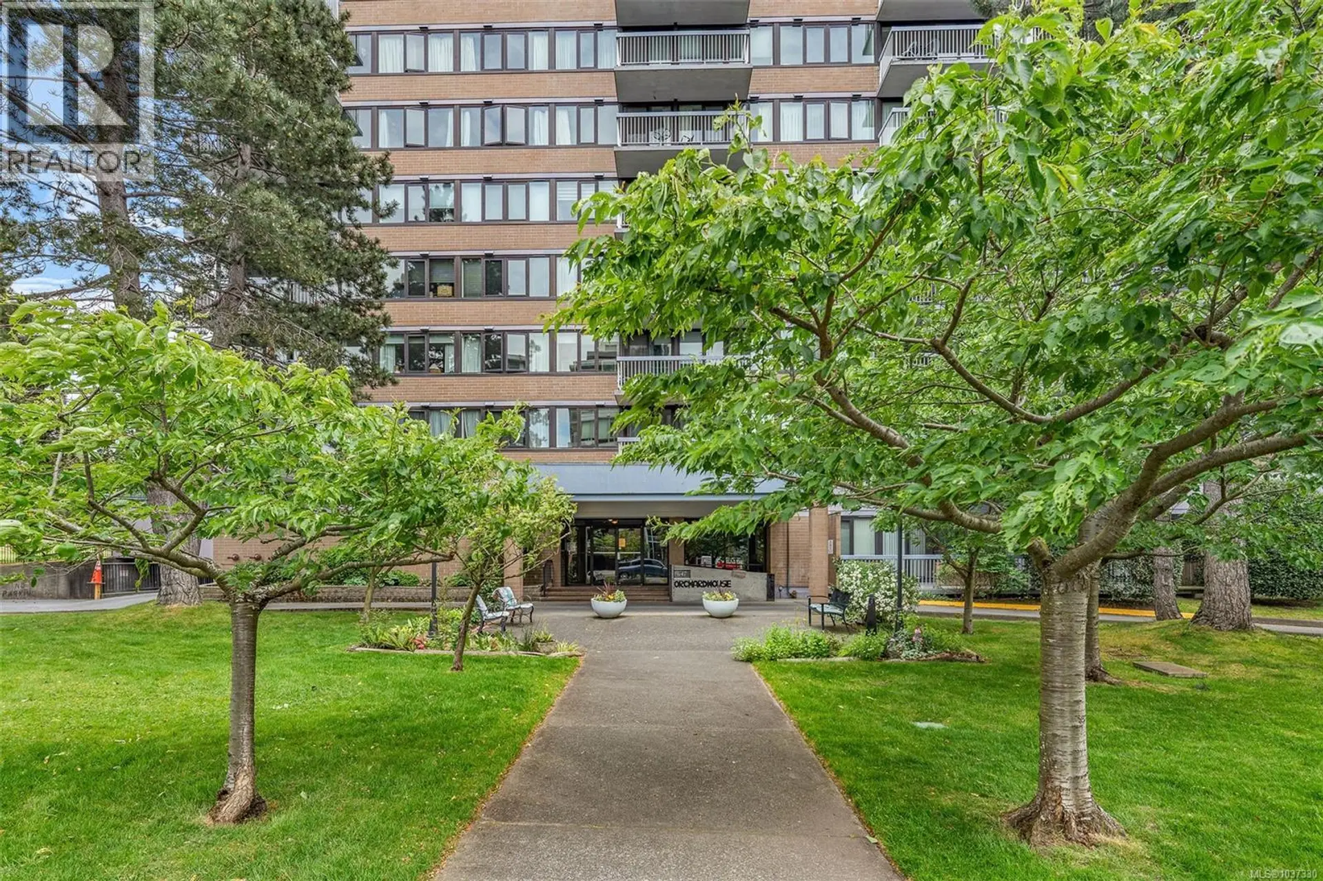 Property at #907 647 Michigan St, Victoria, BC