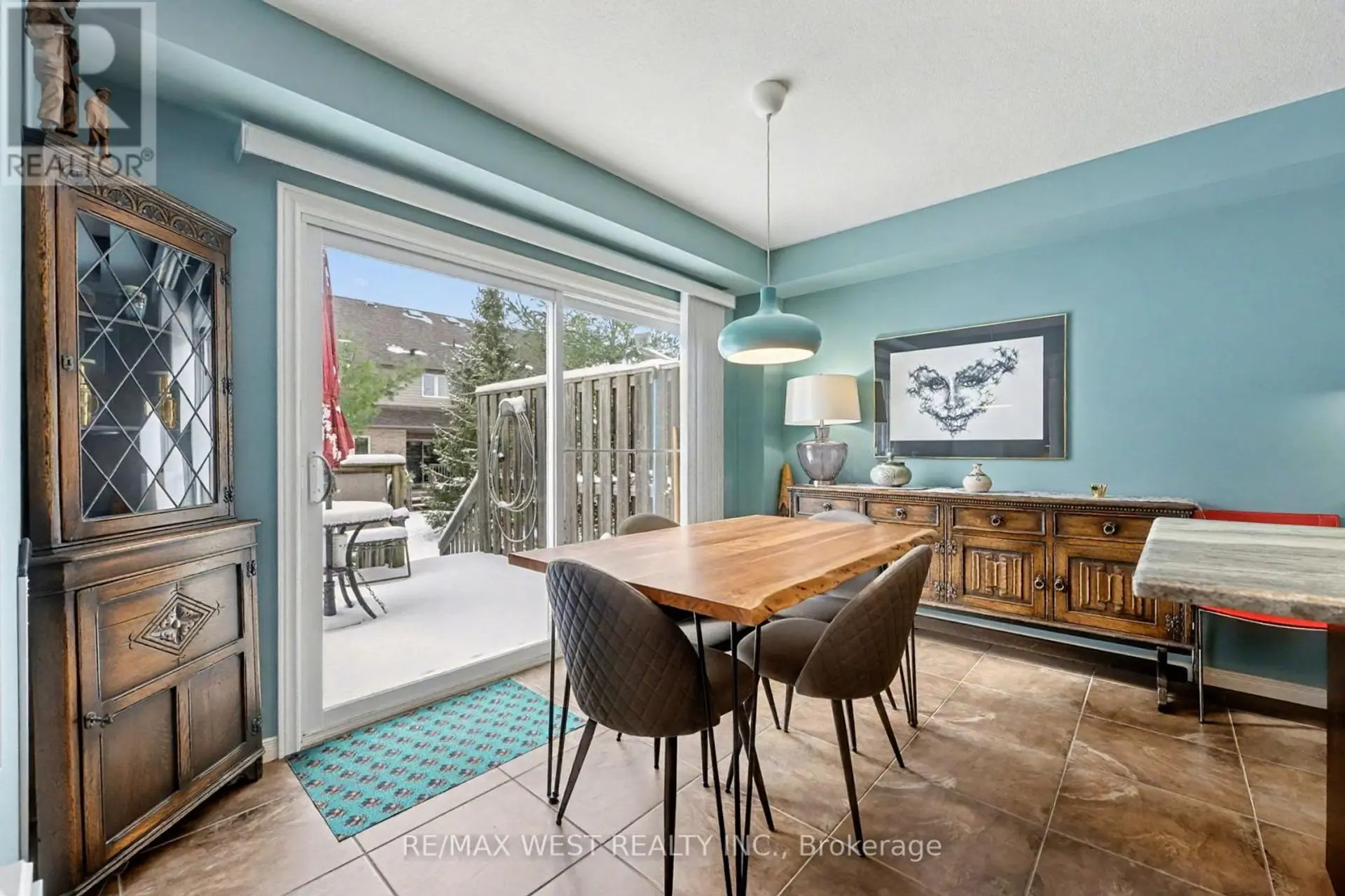 #7 255 SUMMERFIELD DRIVE - Image 5