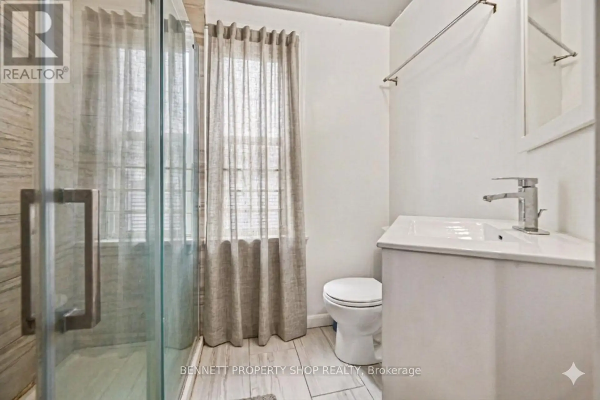 56 SMIRLE AVENUE - Image 12