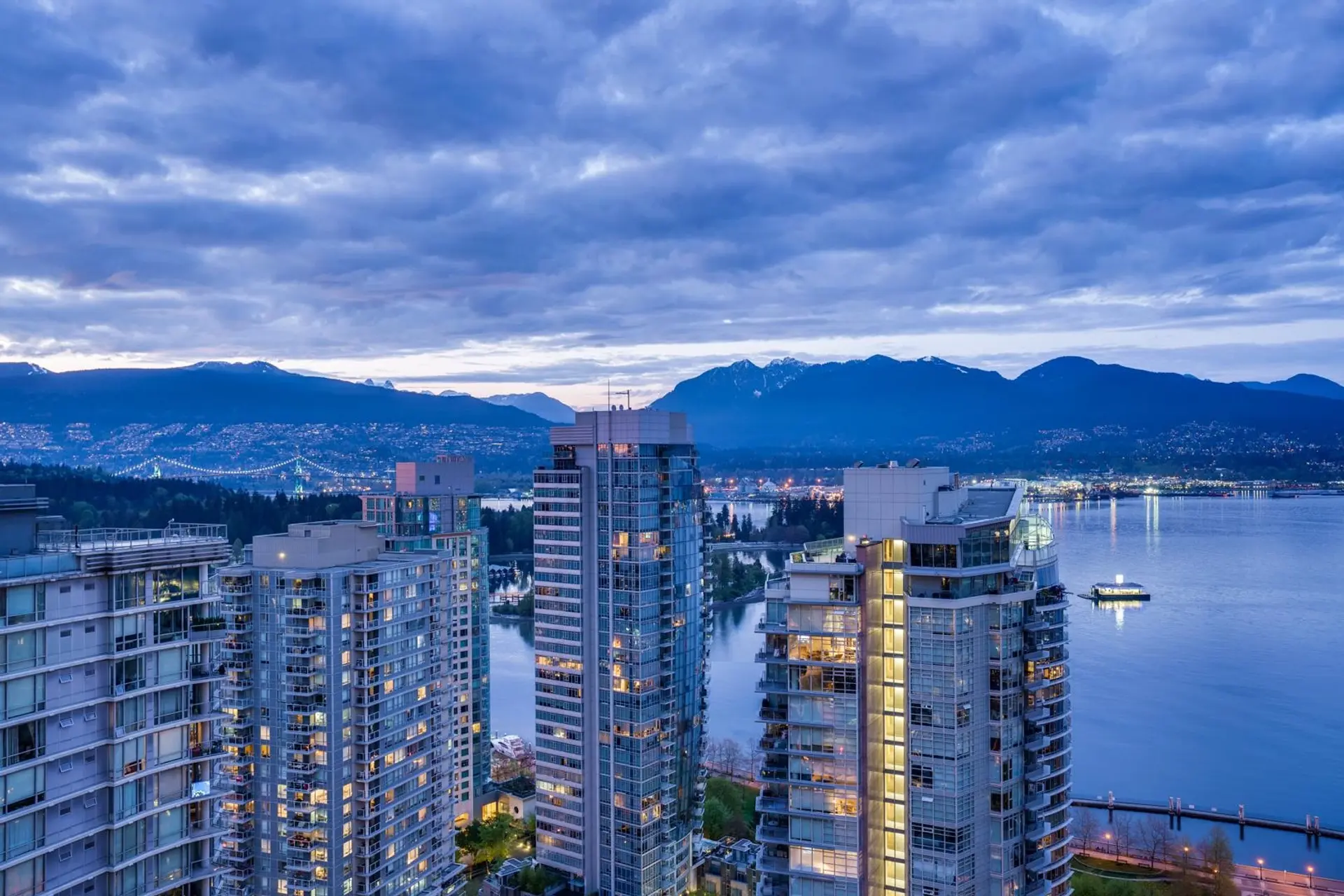 Property at #3201 1188 W Pender Street, Vancouver, BC