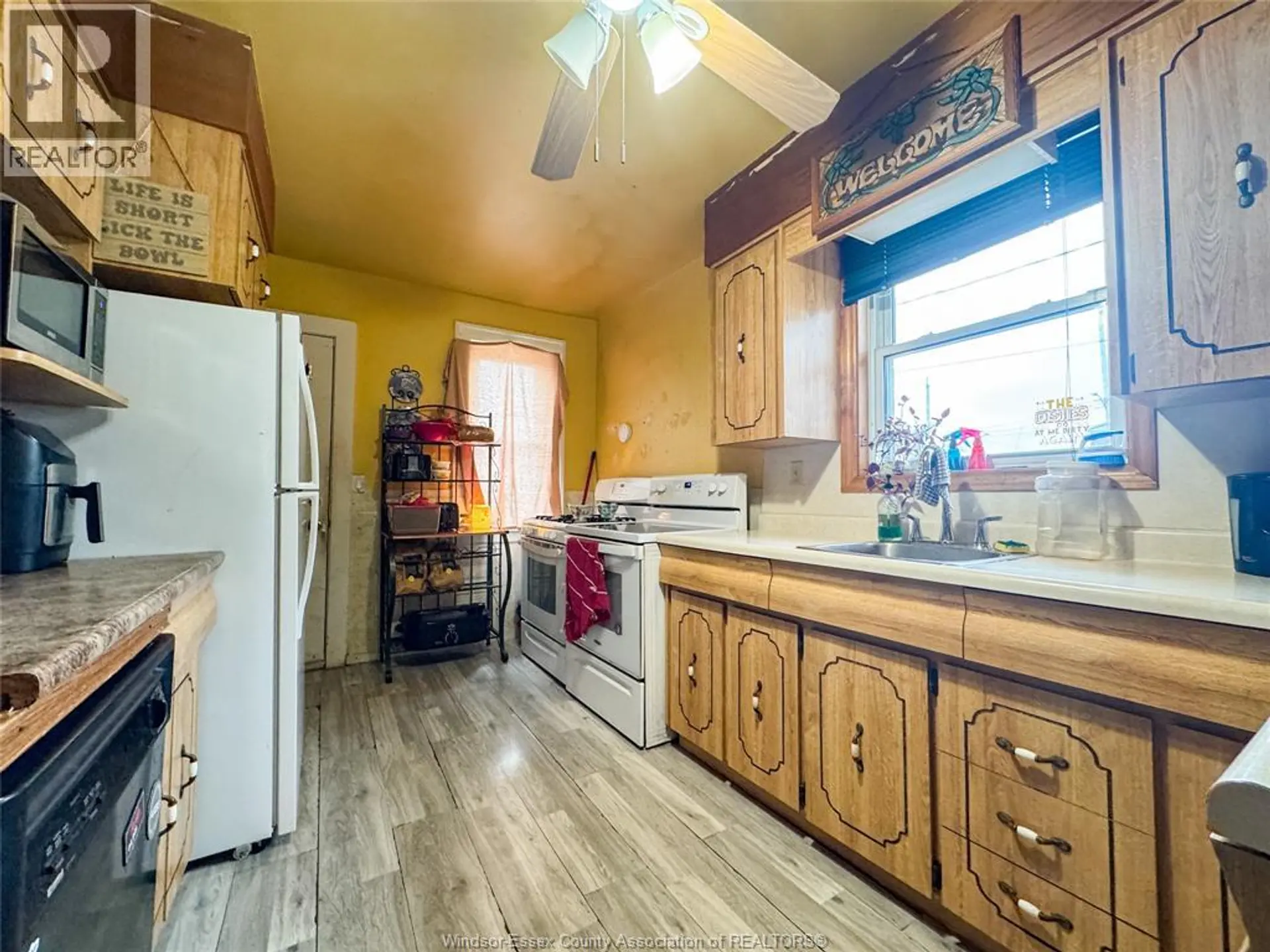 1090 WIGLE - Image 4