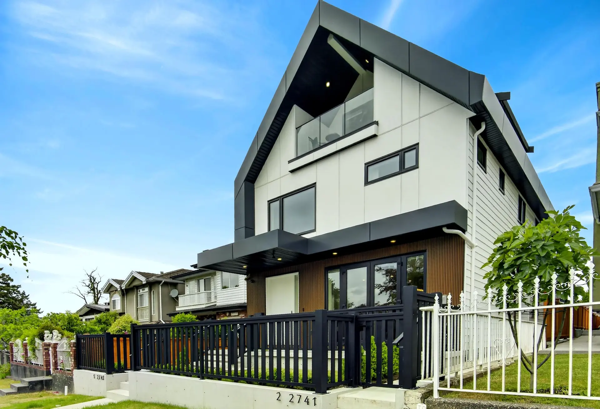 Property at #1 2741 E 7th Avenue, Vancouver, BC