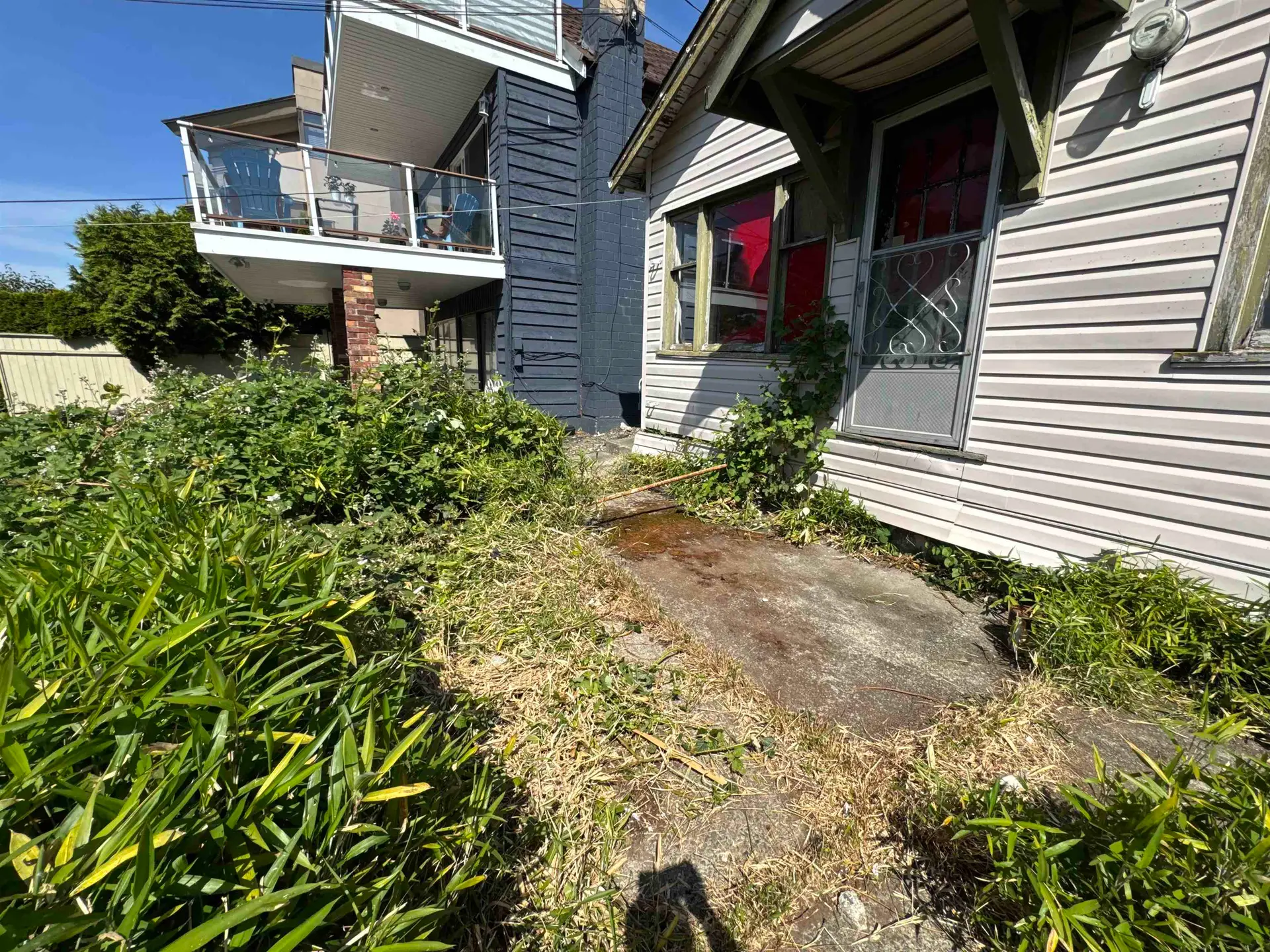 15671 Marine Drive - Image 6