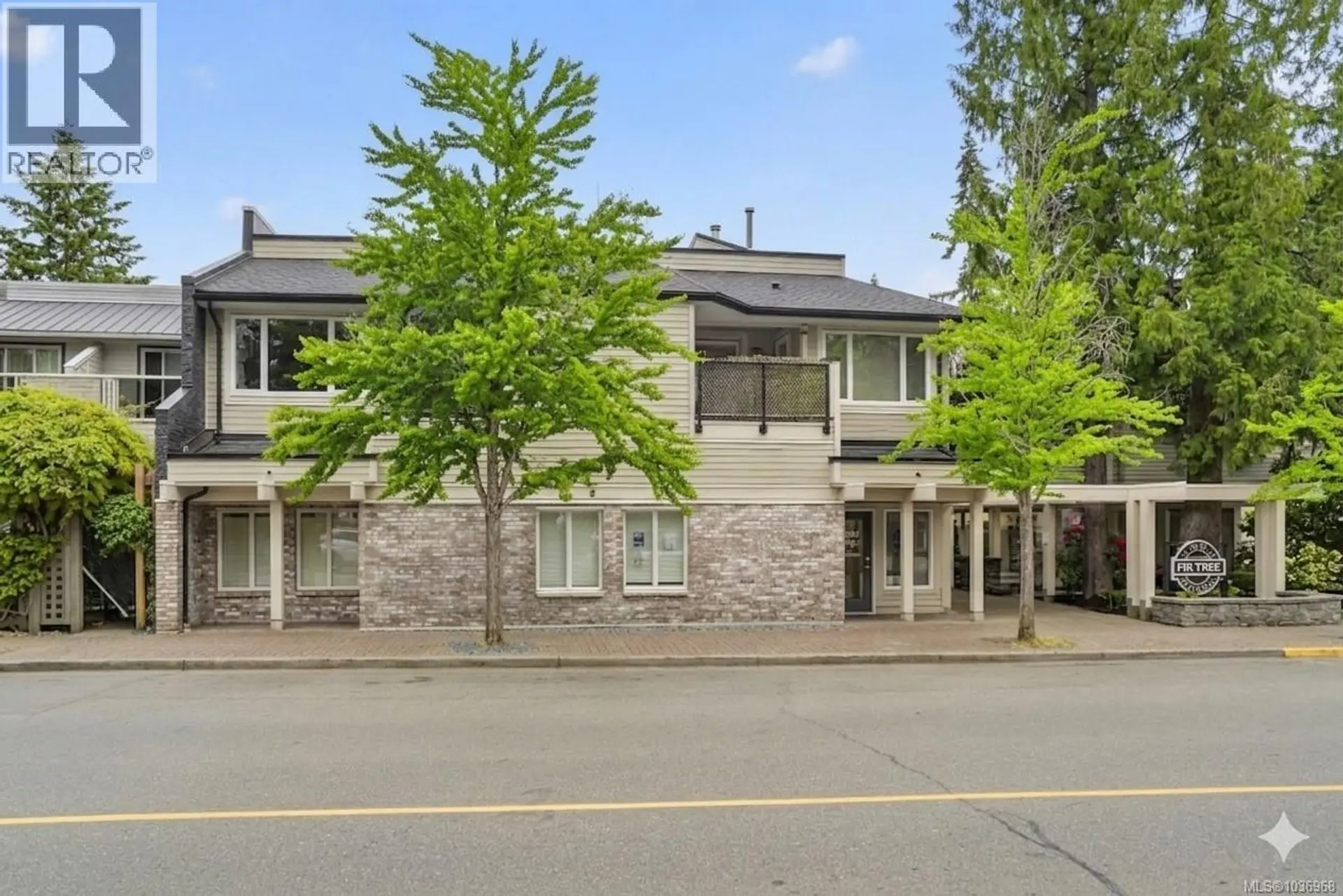 Property at #7 219 Fern Rd W, Qualicum Beach, BC