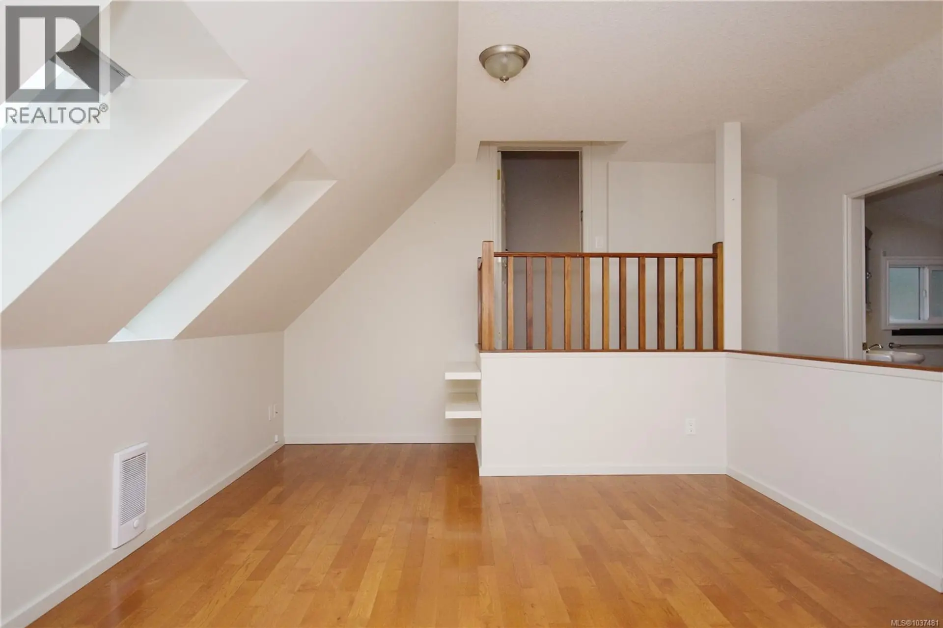 1221 Ganske Rd - Image 13