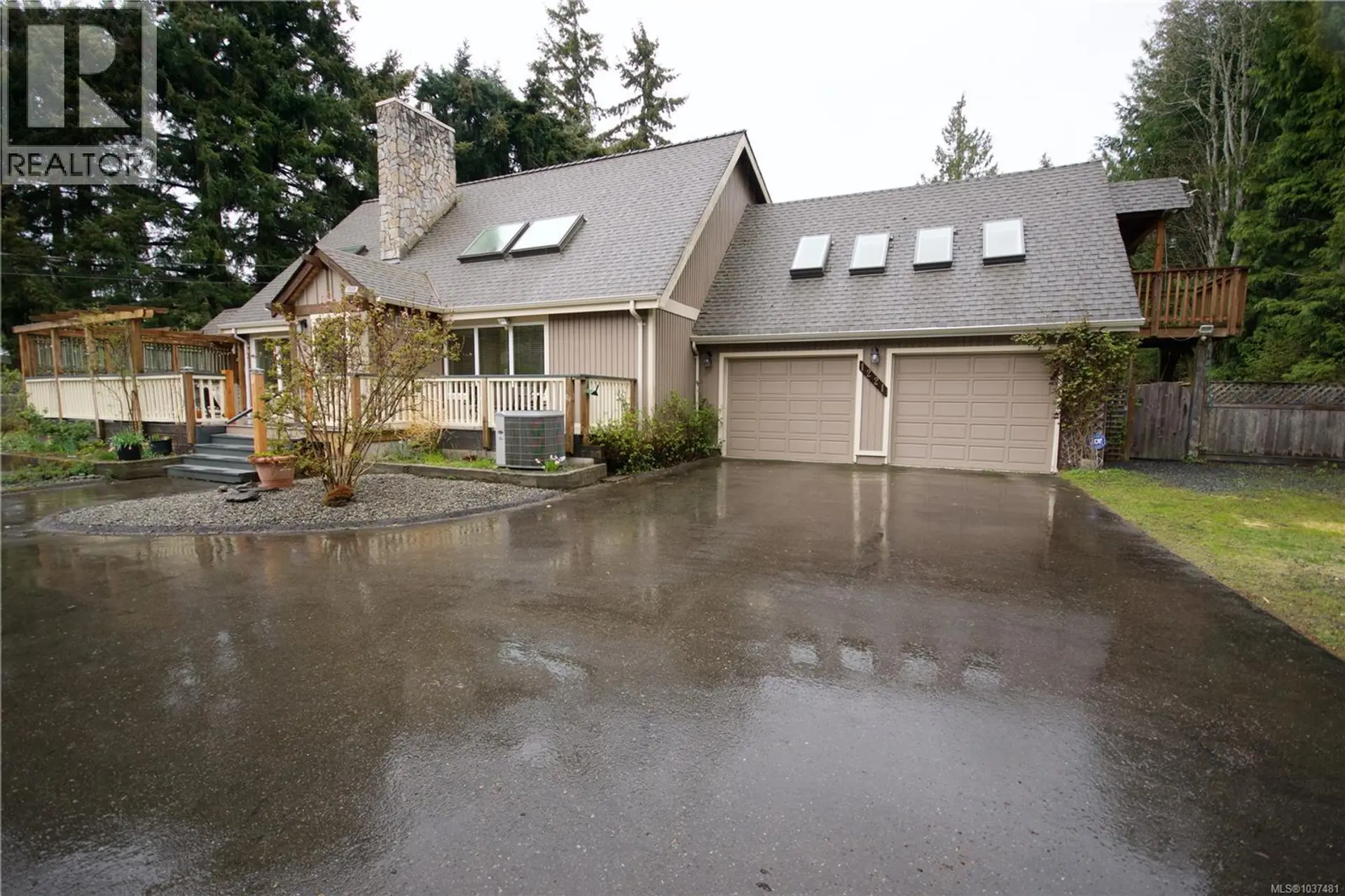 1221 Ganske Rd - Image 1