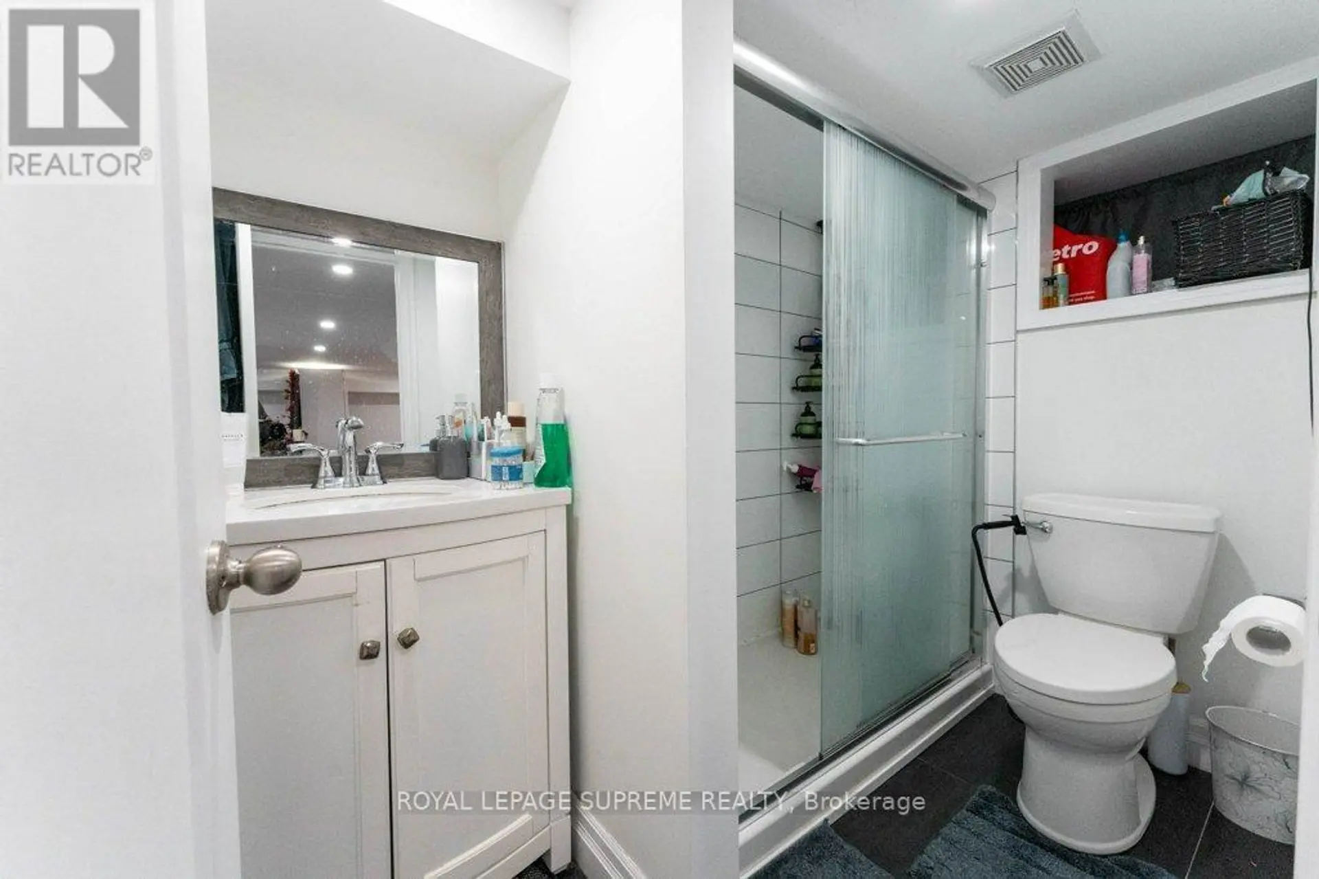 115 BALSAM AVENUE S - Image 15