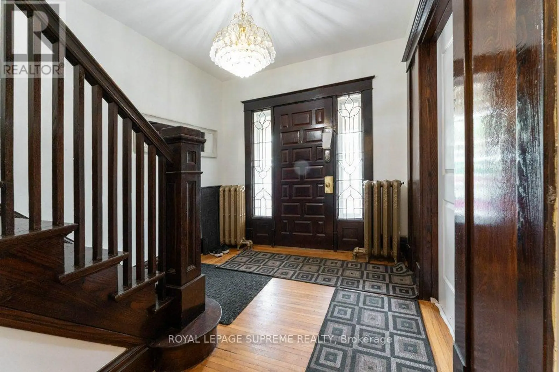 115 BALSAM AVENUE S - Image 3