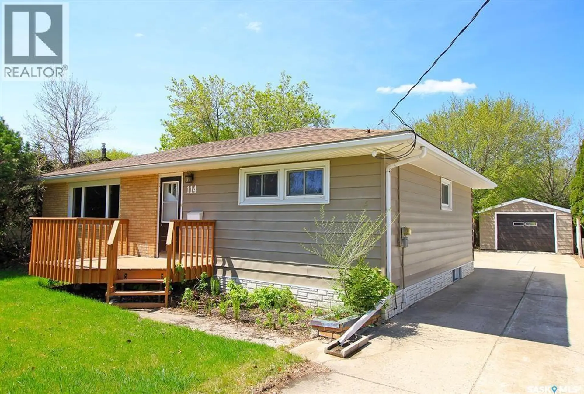 Property at 114 Gladstone AVENUE S, Yorkton, SK