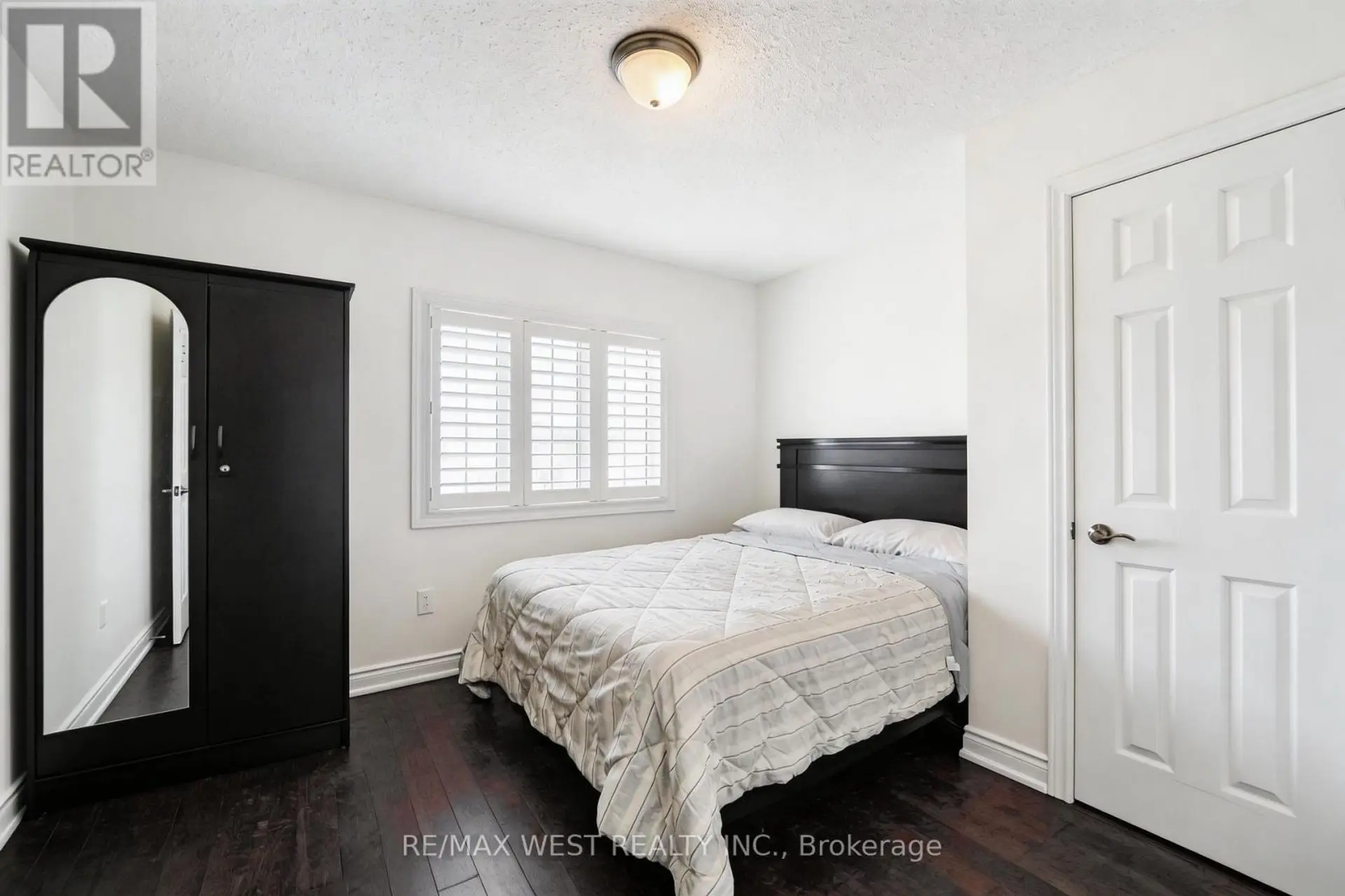 63 SHARPLIN DRIVE - Image 11