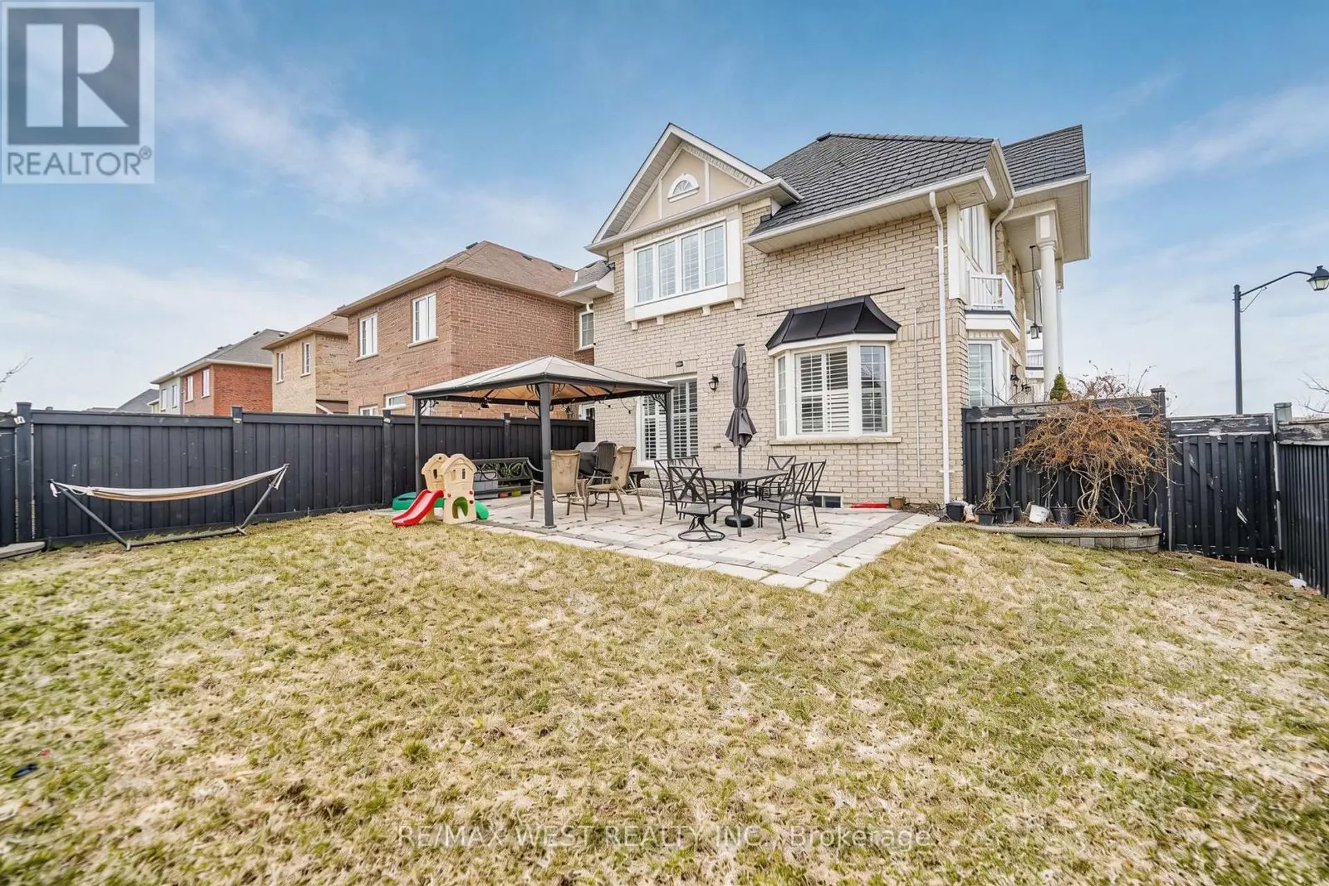 63 SHARPLIN DRIVE - Image 15