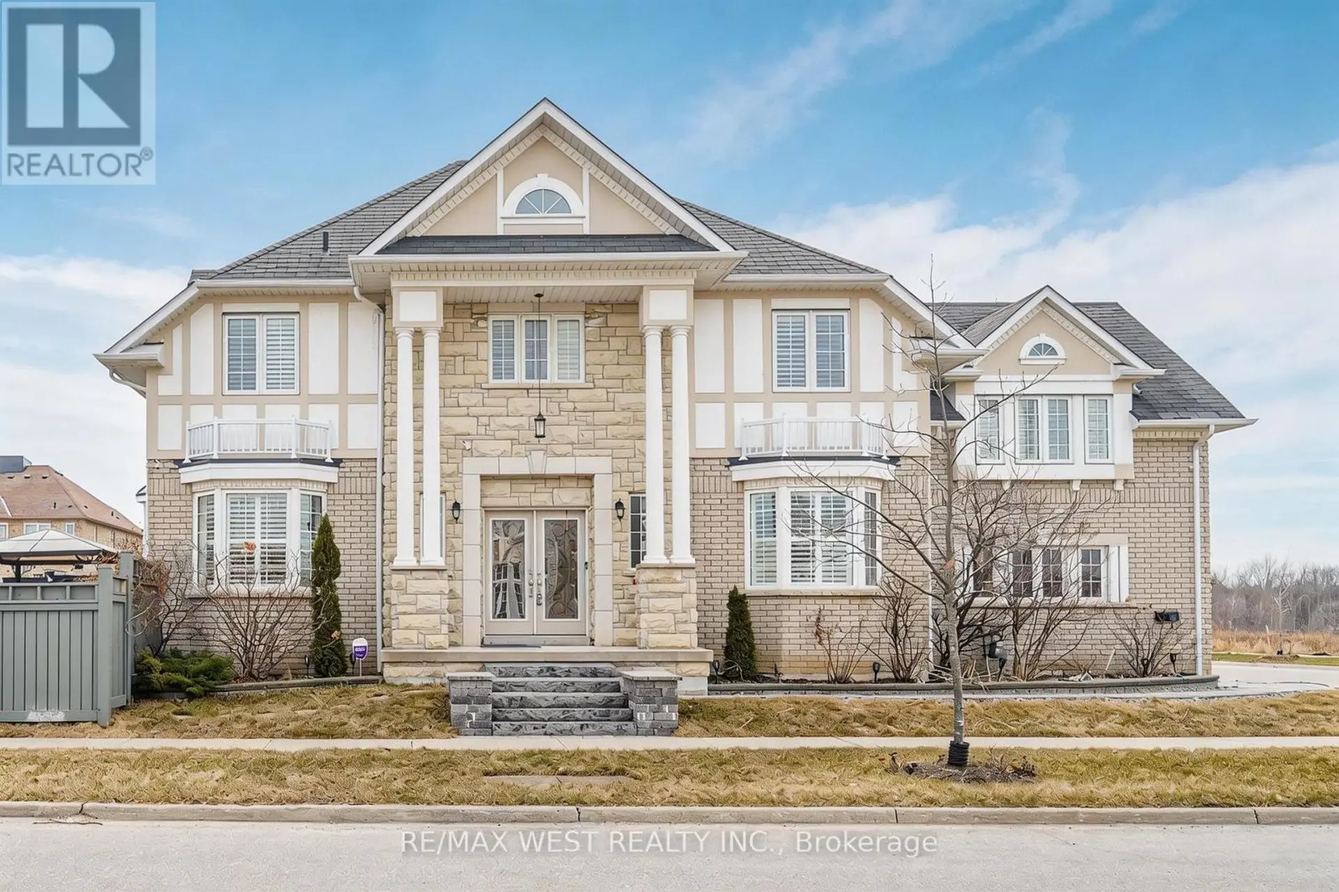 63 SHARPLIN DRIVE - Image 2