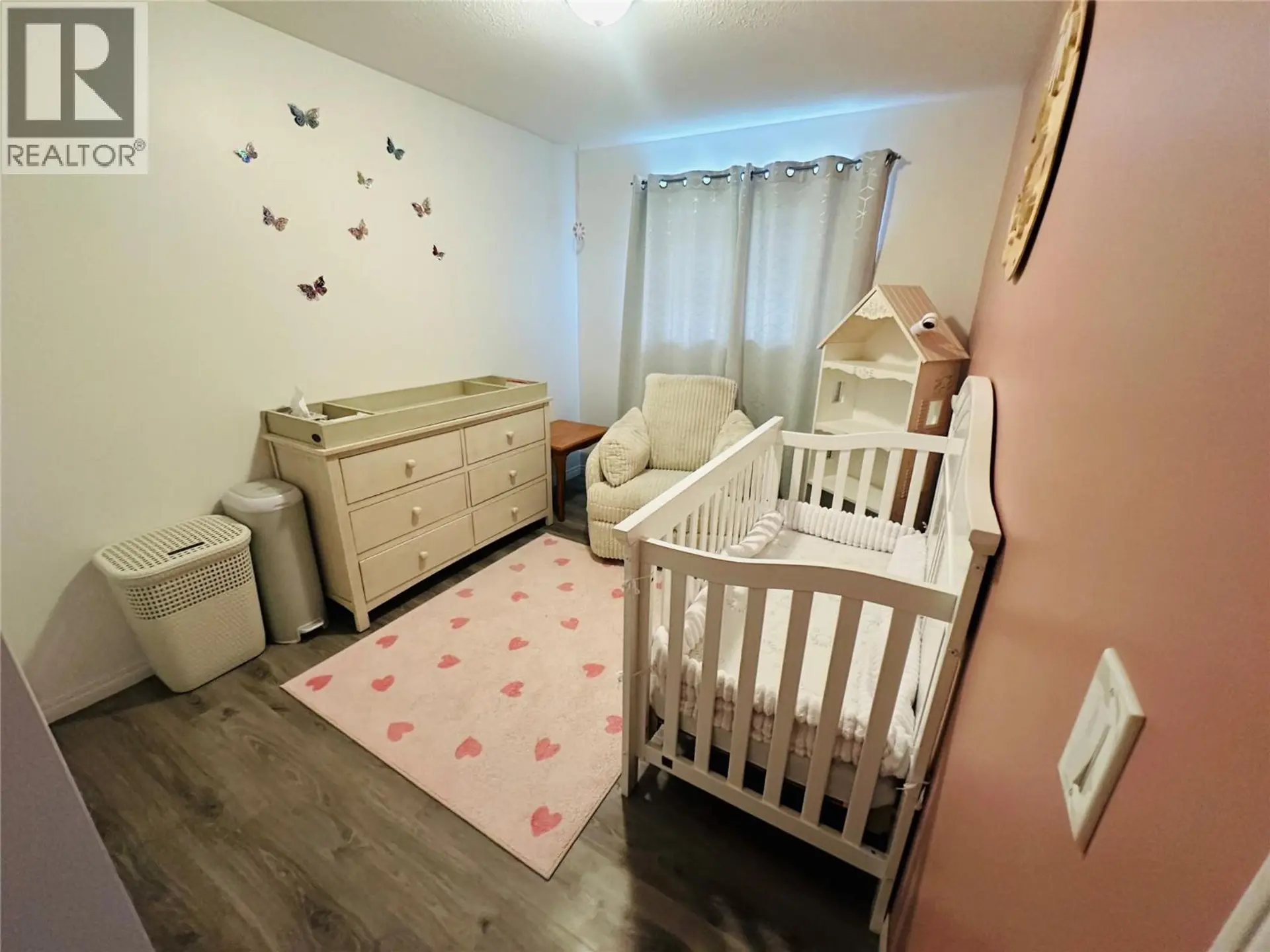 4557 Veterans Way - Image 10