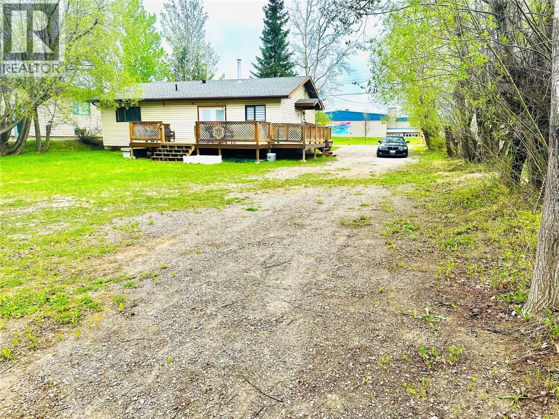4557 Veterans Way - Image 18