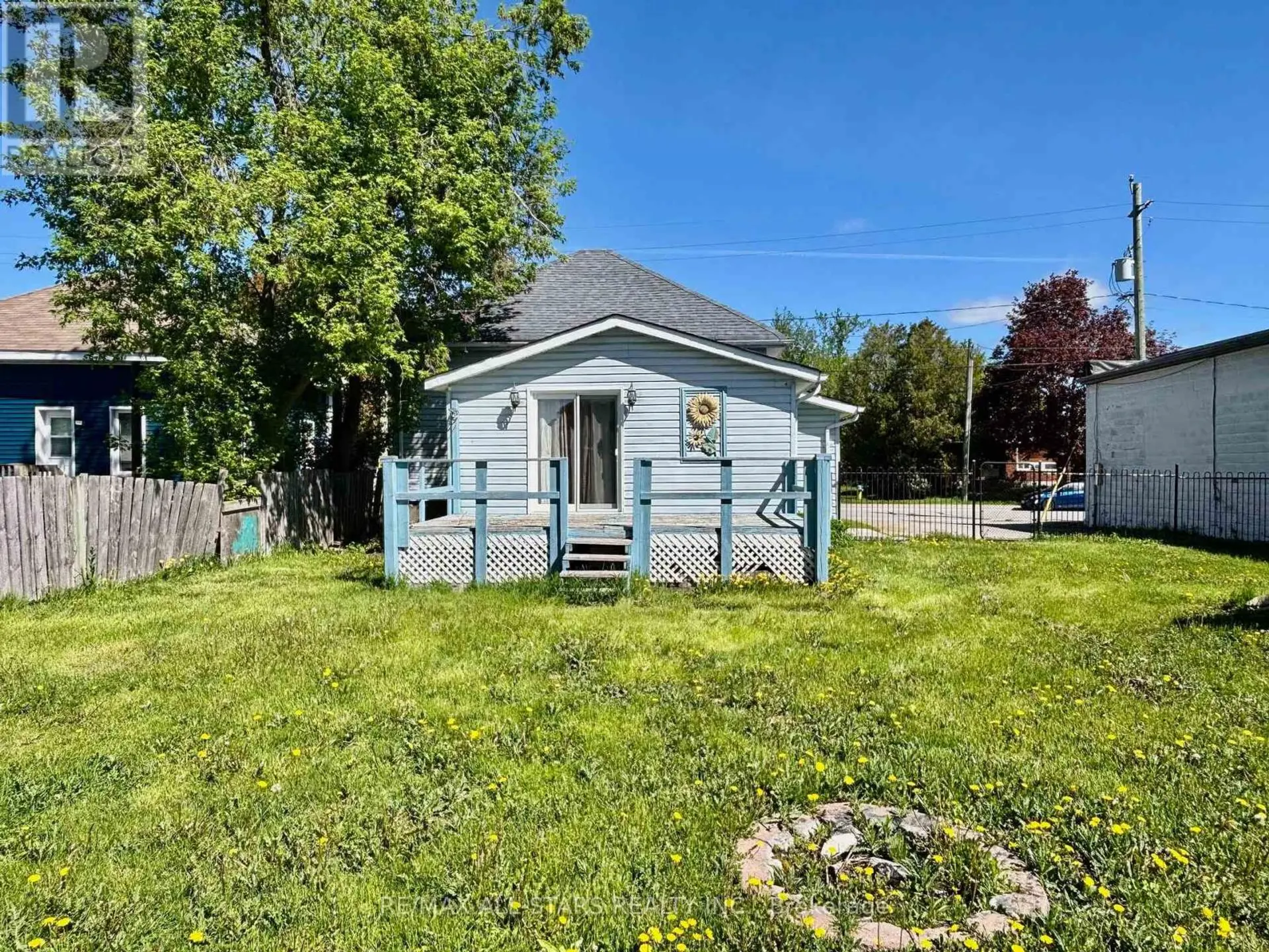 81 DURHAM STREET W - Image 17
