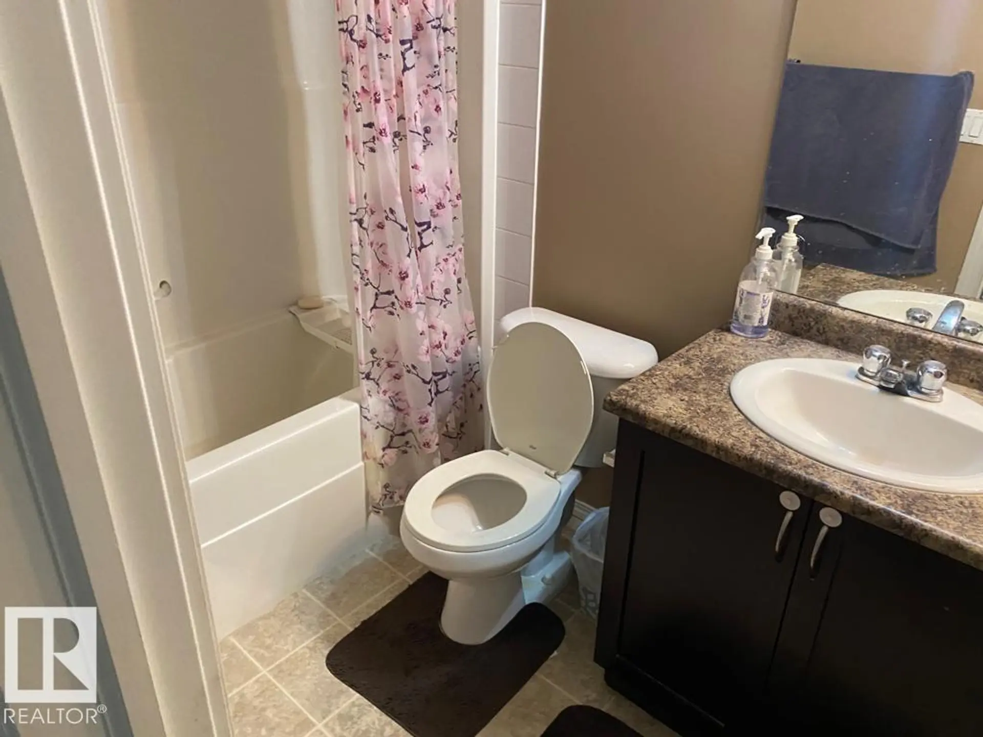#117 42 SUMMERWOOD BV - Image 9