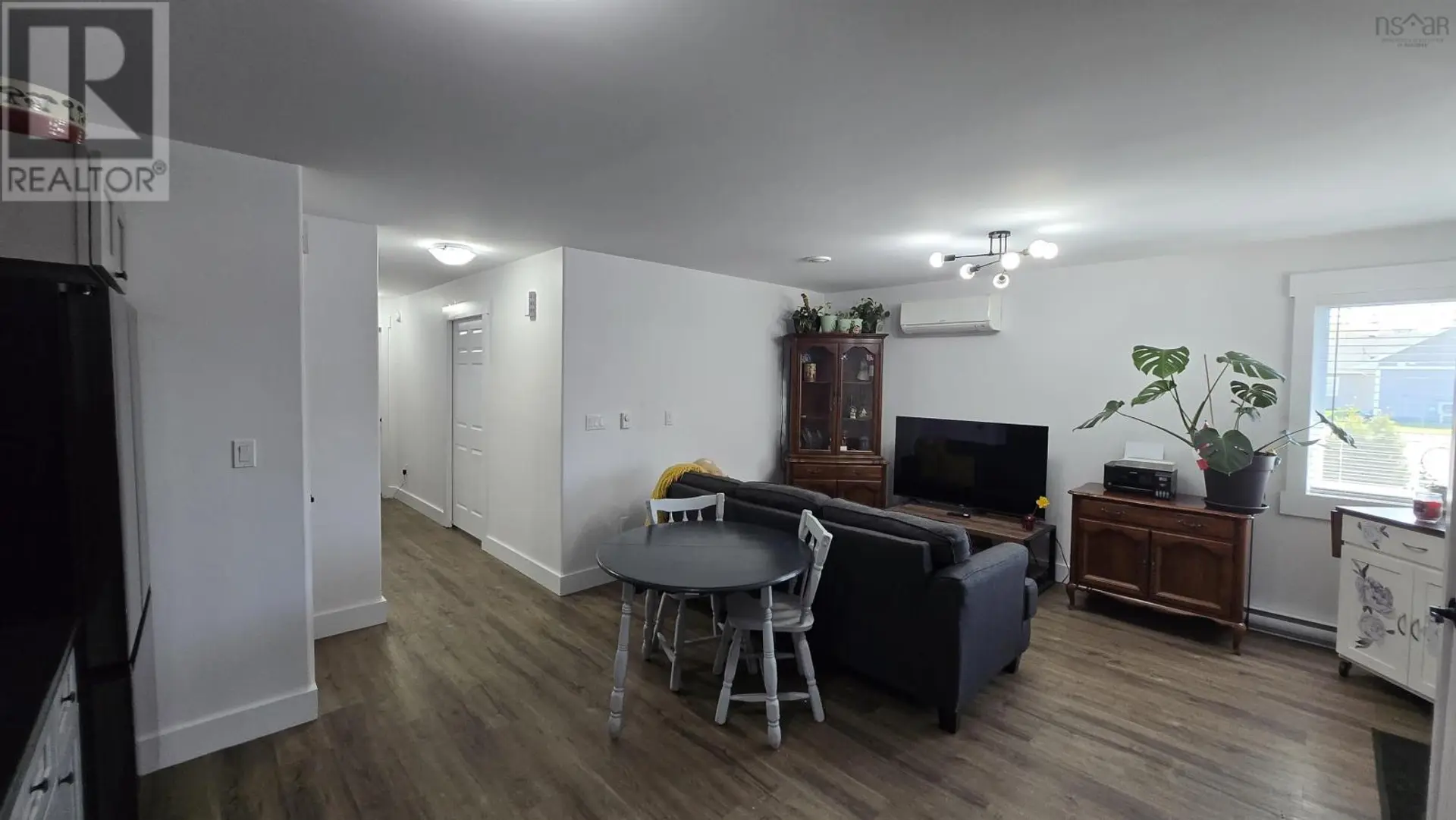 333 Nichols Avenue - Image 6