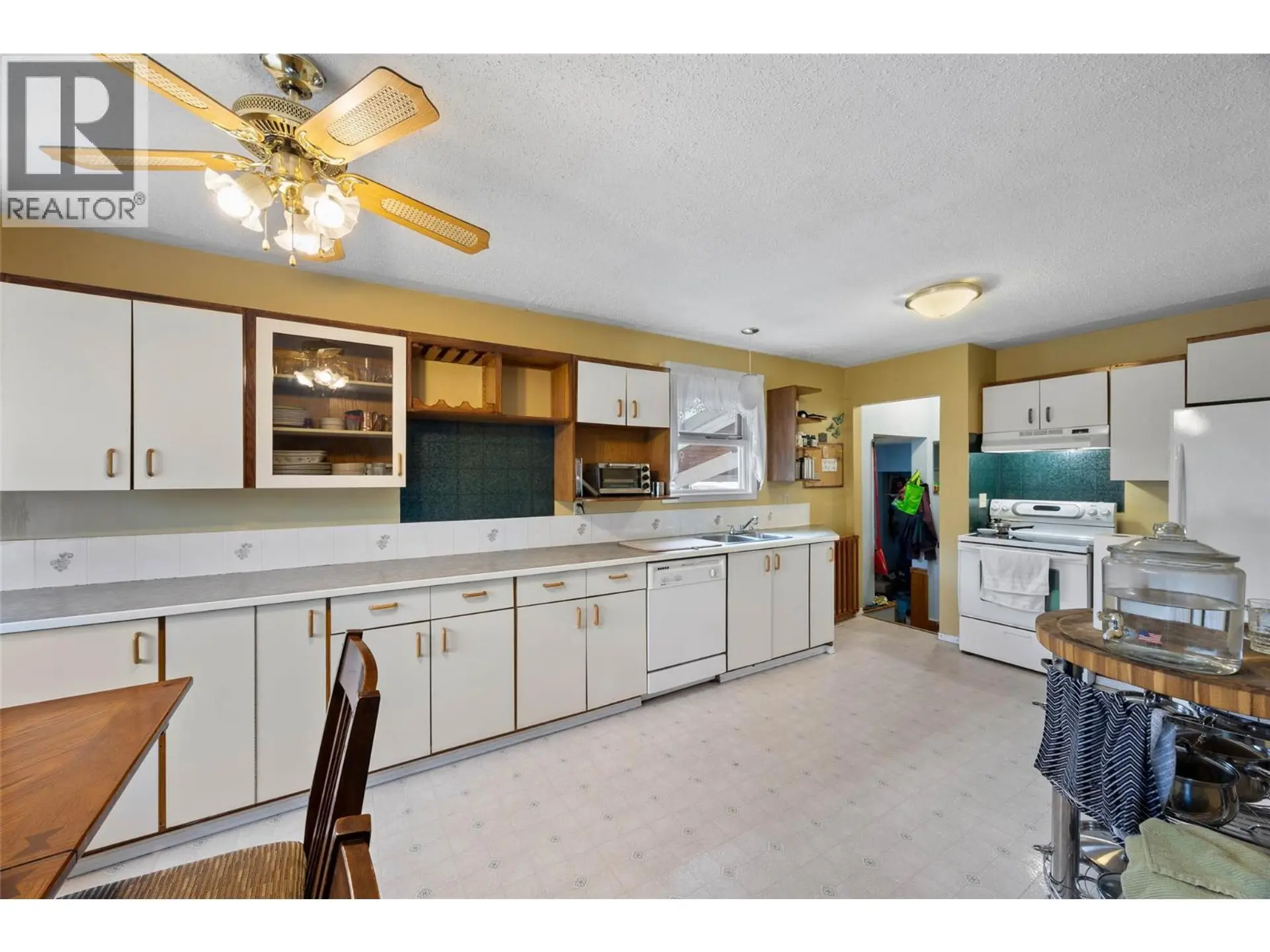 174 Mountview Drive - Image 4