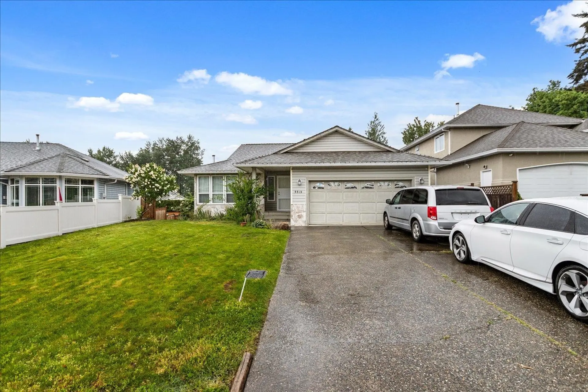Property at 3319 Firhill Drive, Abbotsford, BC